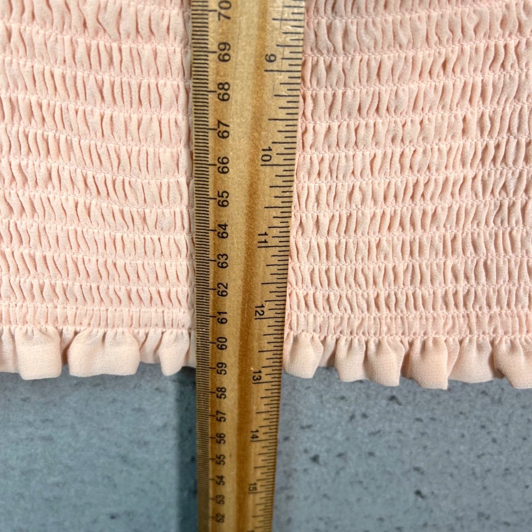 Vintage Wilfred Blouse Shirt Ladies Small Peach Pink Polyester Chiffon Long Sheer Sleeves Square Neck Ruffle Accent Size S / US 4 / IT 40 - 6 Thumbnail