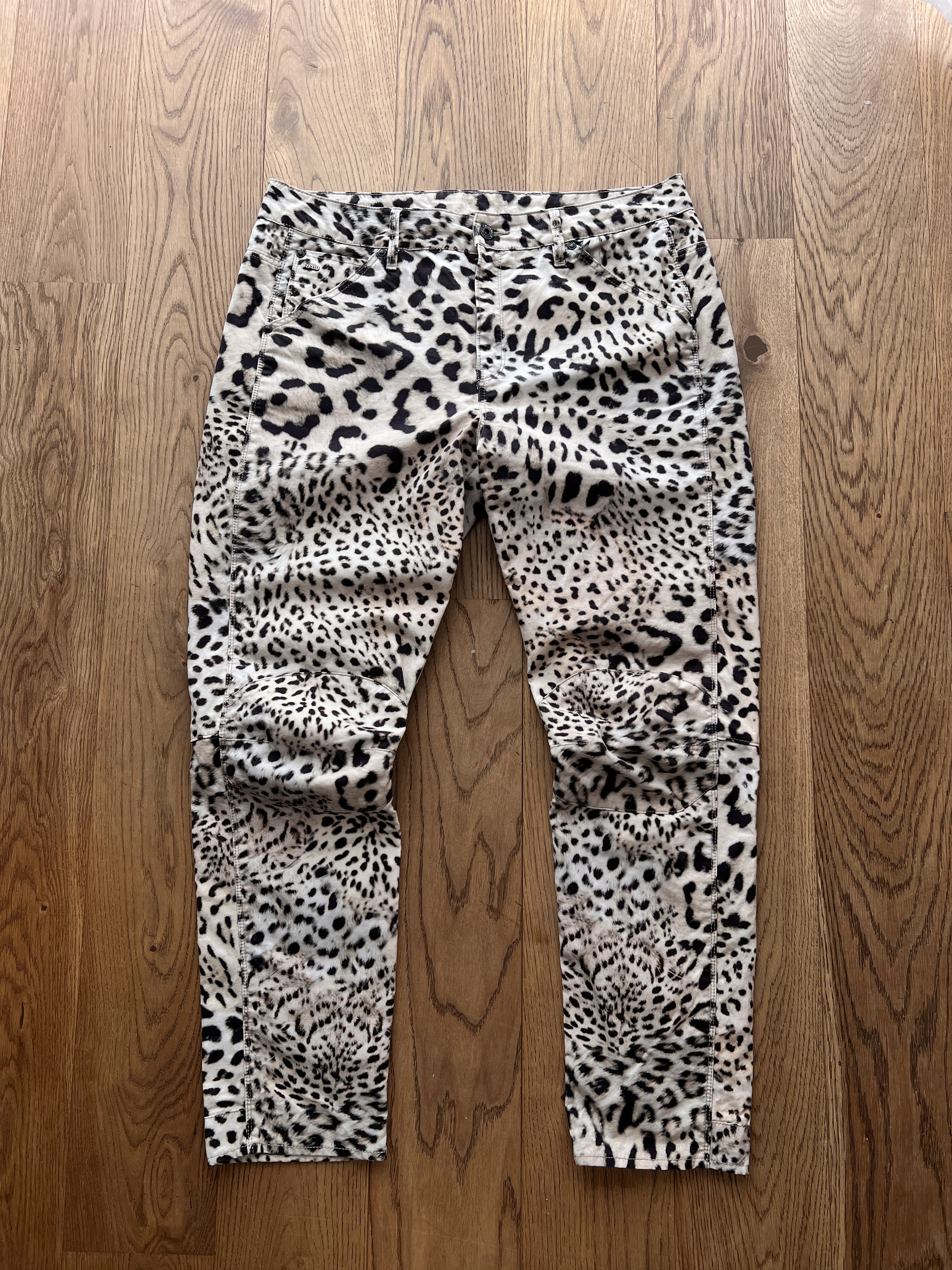 G-Star × Pharrell Pharrell Williams x G Star RAW 5622 Elwood tapered pants y2k Size US 34 / EU 50 - 17 Thumbnail