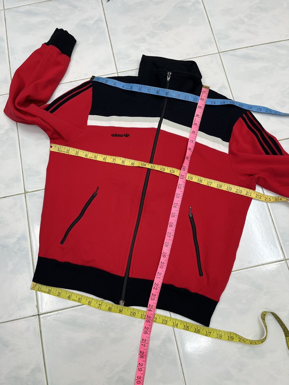 Adidas 🔥🔥🔥STEALS VTG ADIDAS SWEATER Size US S / EU 44-46 / 1 - 15 Thumbnail