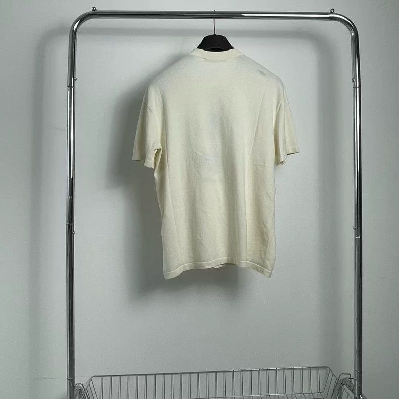 Louis Vuitton Louis Vuitton Nigo beige short sleeves Size US M / EU 48-50 / 2 - 2 Thumbnail