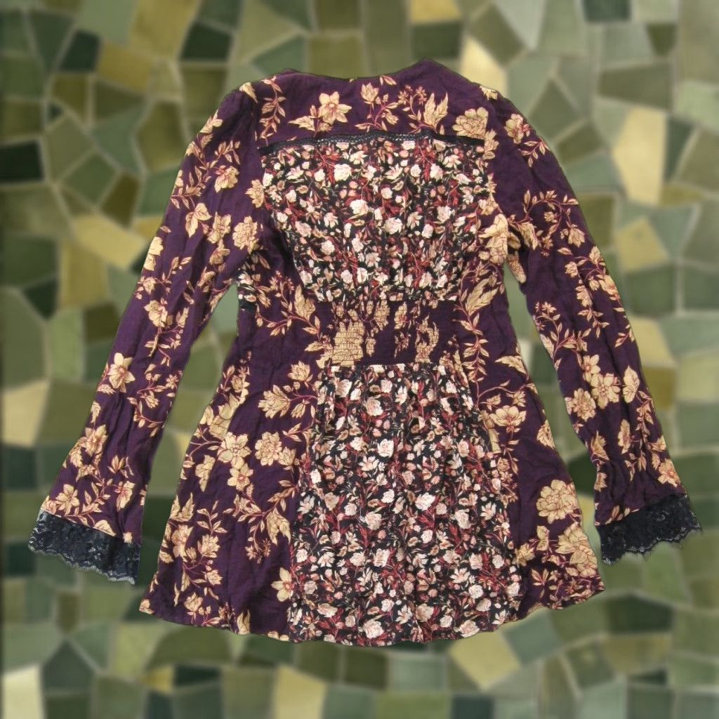 Free People Free People Dress Pink Black Floral V-Neck Long Sleeve Tunic Smock 100% Rayon S Size S / US 4 / IT 40 - 1 Thumbnail