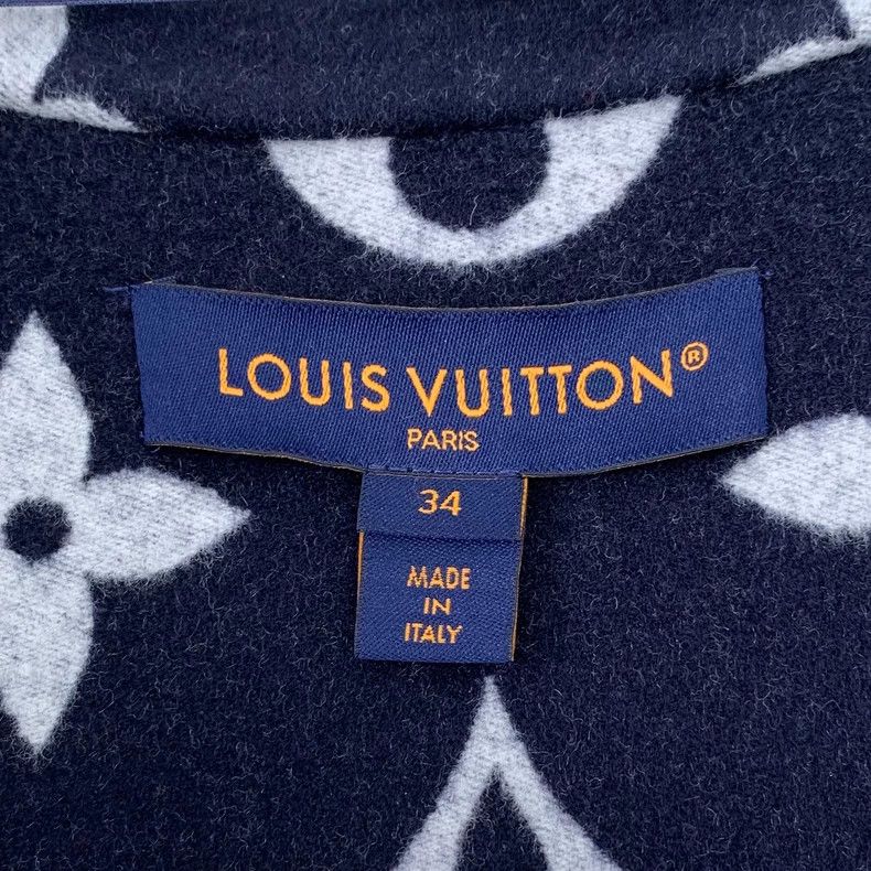 Louis Vuitton Louis Vuitton 23 blue presbyopic full print wrap coat Size XXS / US 00 / IT 34 - 5 Thumbnail