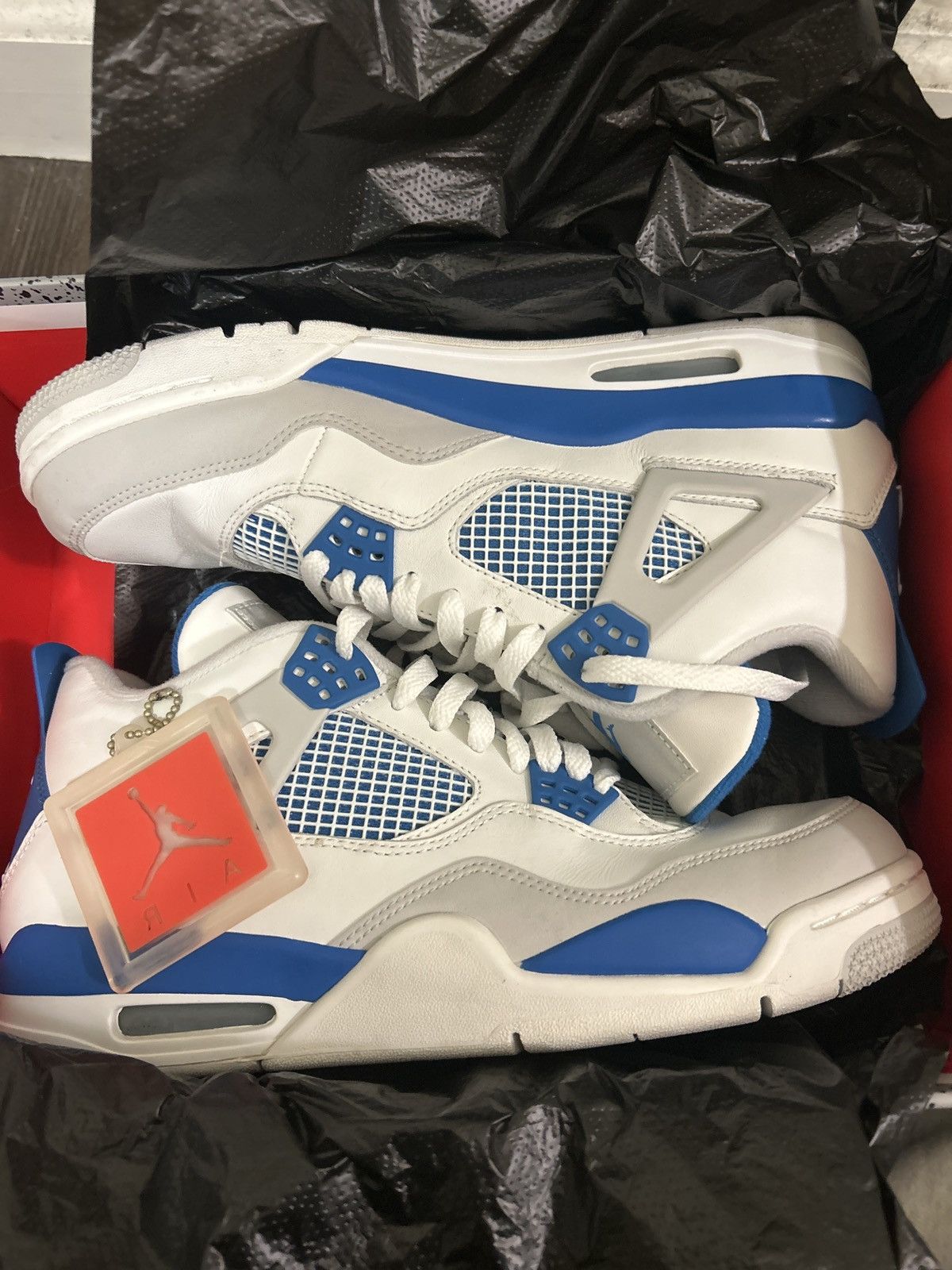 Jordan Brand Military Air Jordan 4 Retros Size US 10 / EU 43 - 4 Thumbnail
