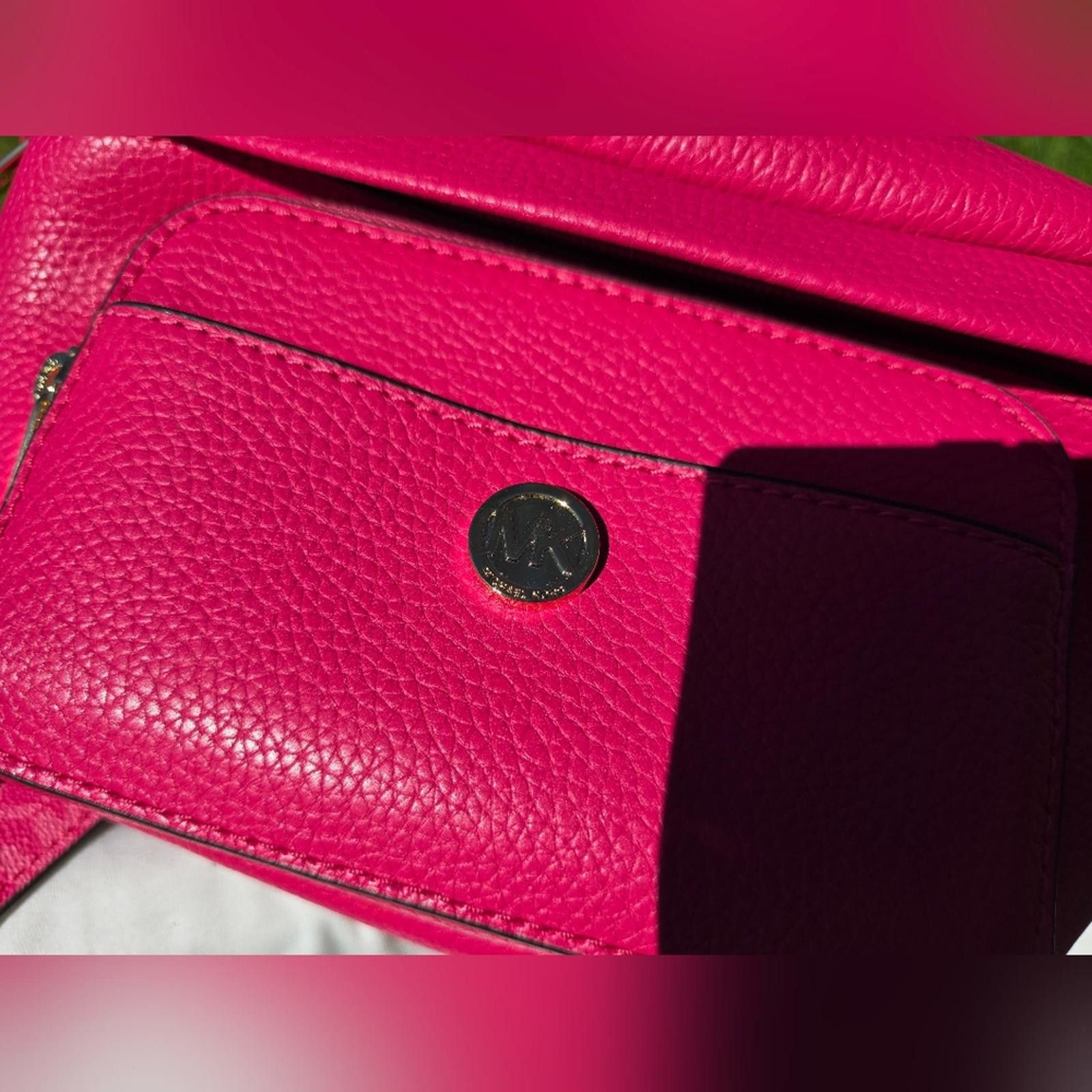Michael Kors Michael Kors Pink Maisie Large Pebbled 2-in-1 Sling Pack Size ONE SIZE - 8 Thumbnail