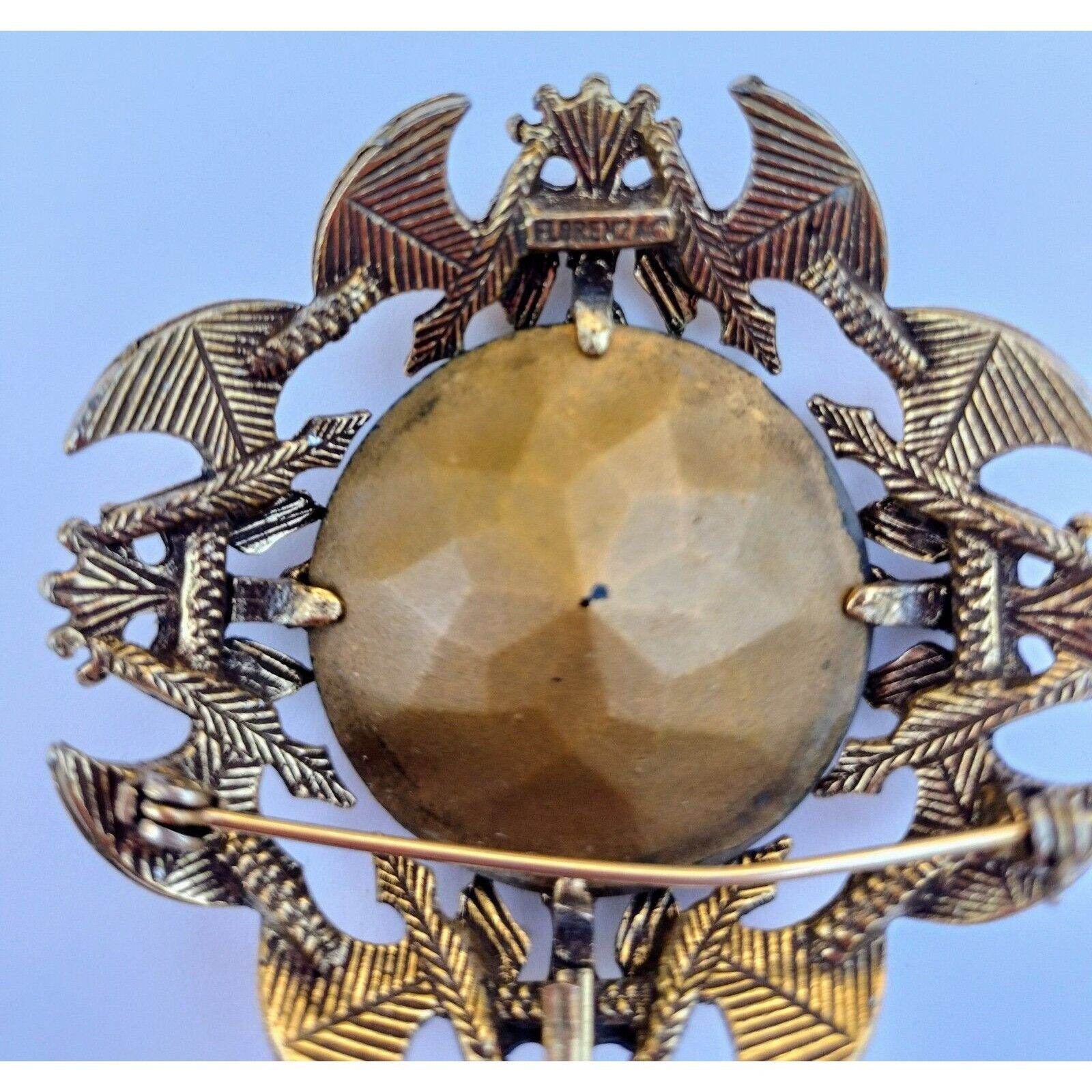 Vintage Florenza Brooch Cognac Faceted Glass AB Stones Coat Arms Pen Size ONE SIZE - 14 Thumbnail