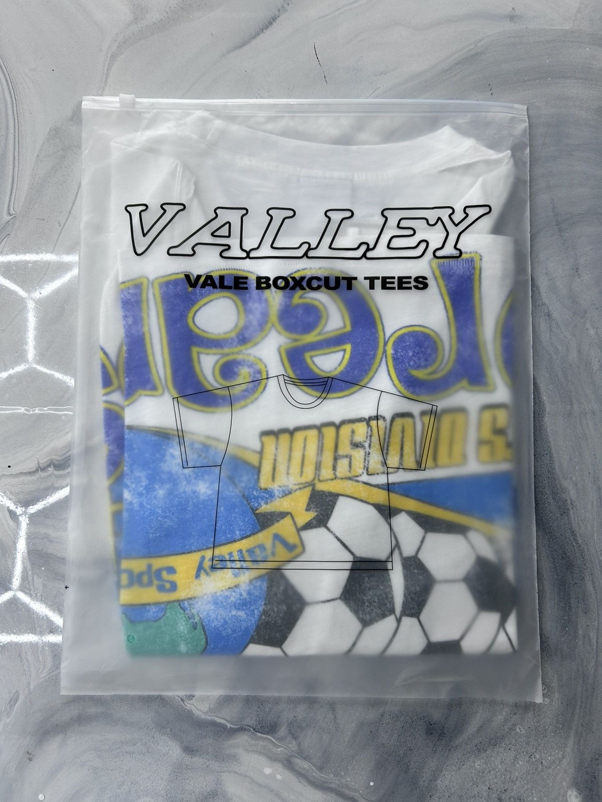 Vale Vale Futball Tee White Blue Yellow Size L Size US L / EU 52-54 / 3 - 8 Thumbnail