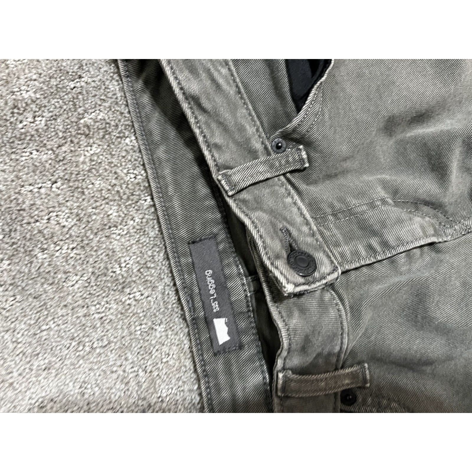 Levi's LEVIS Womens Jeans Legging Jegging Skinny 9 Gray 5-Pocket Denim Cotton Blend Mid Rise Slim Regular Inseam 26 Denim Logo Hip Hop Modern Womens Size 30" / US 8 / IT 44 - 6 Thumbnail