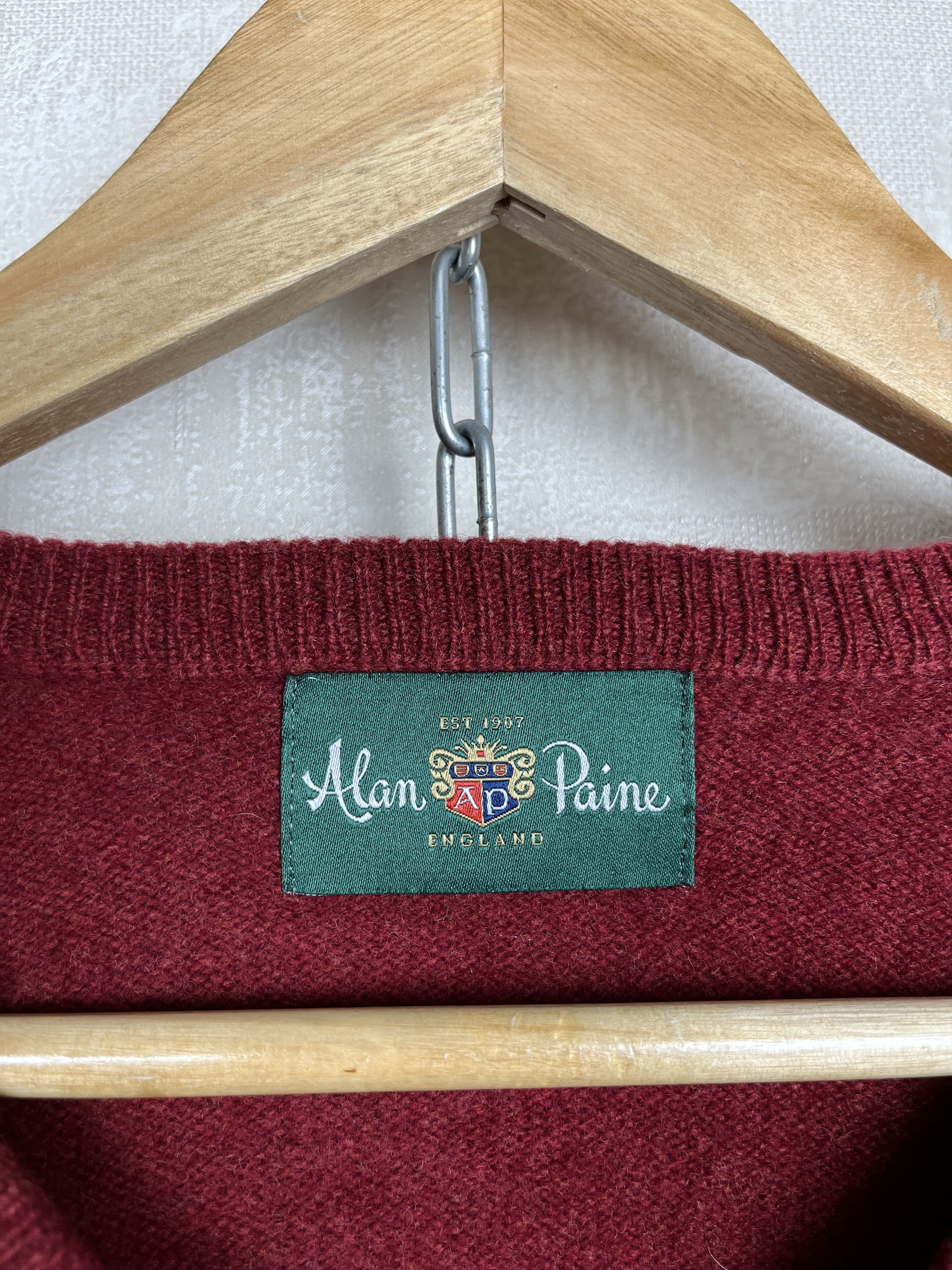 Alan Paine Alan Paine V-Neck Wool Sweater Size UK 50" 127 cm EU 58 Size US XL / EU 56 / 4 - 5 Thumbnail