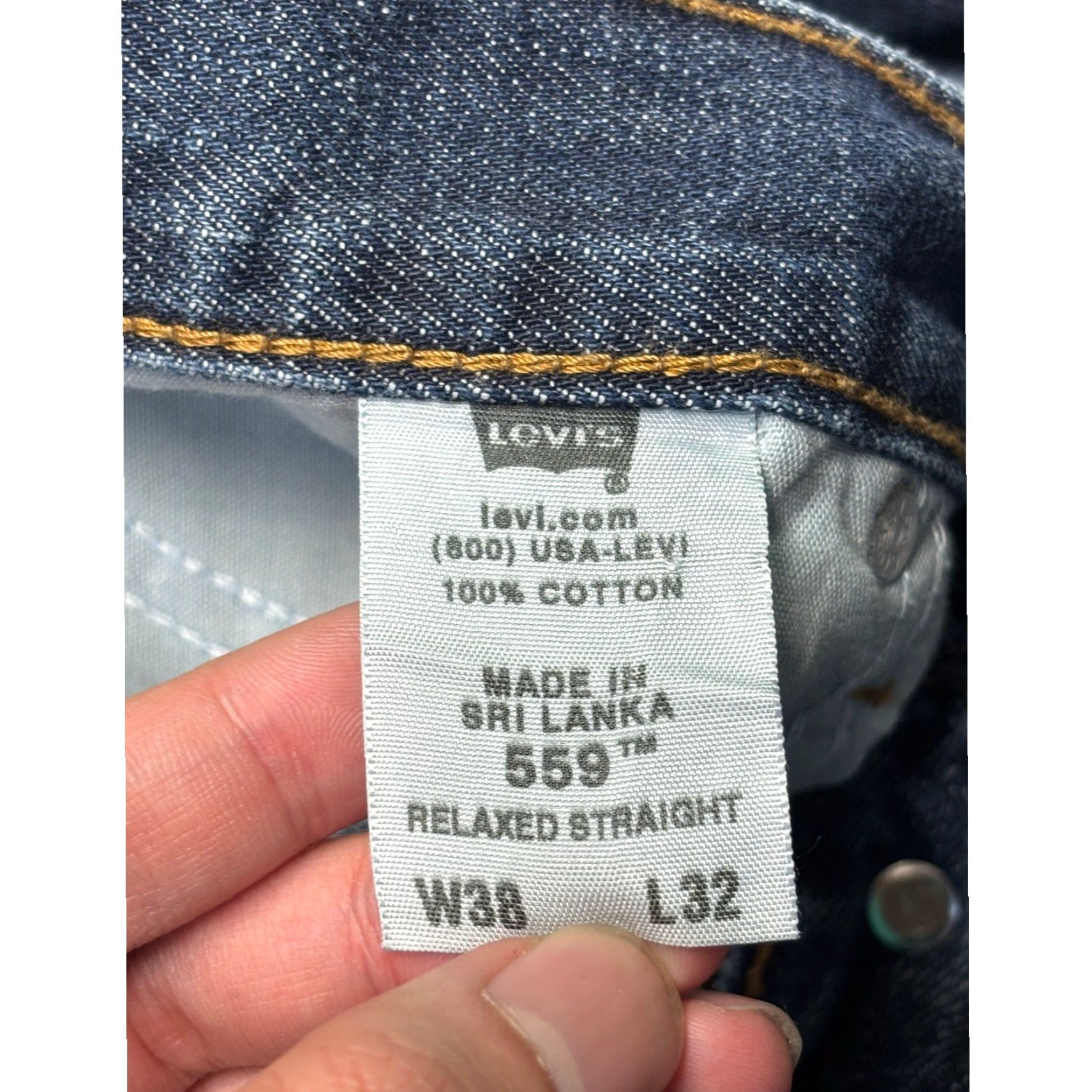 Levi's Levi's 559 Jeans Mens 38x32 Blue Medium Wash Denim 100% Cotton Relaxed Straight Size US 38 / EU 54 - 6 Thumbnail