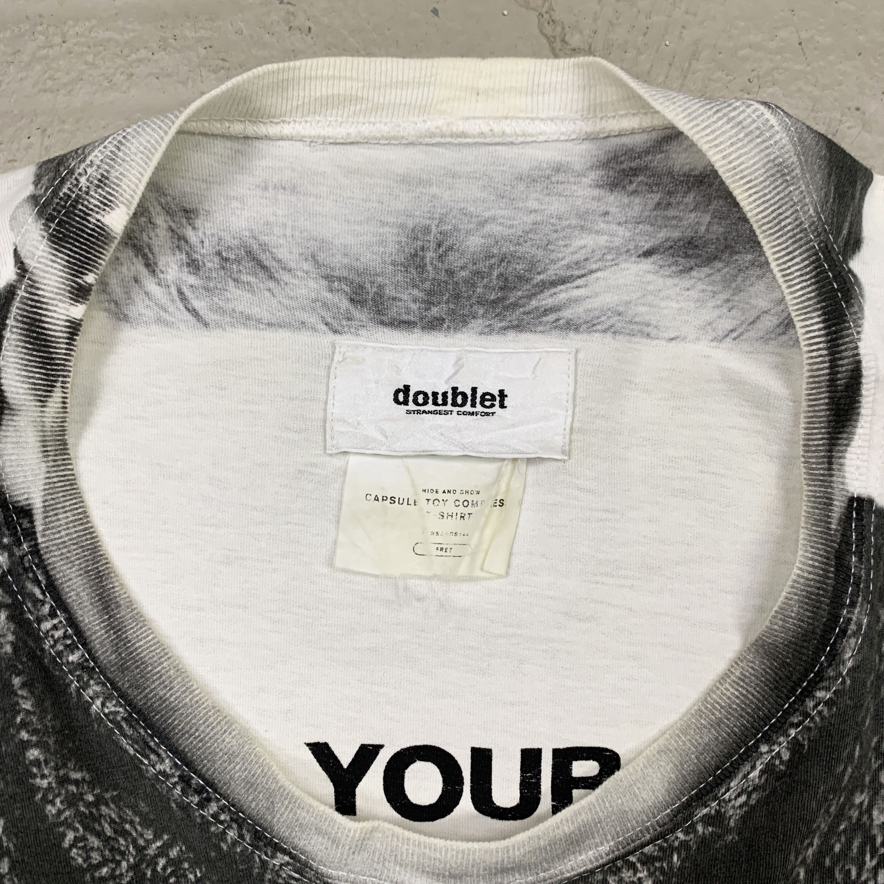 Doublet COMPRESSED "INSERT FACE" / TRAINSPOTTING MOVIE T-SHIRT Size US XL / EU 56 / 4 - 5 Thumbnail