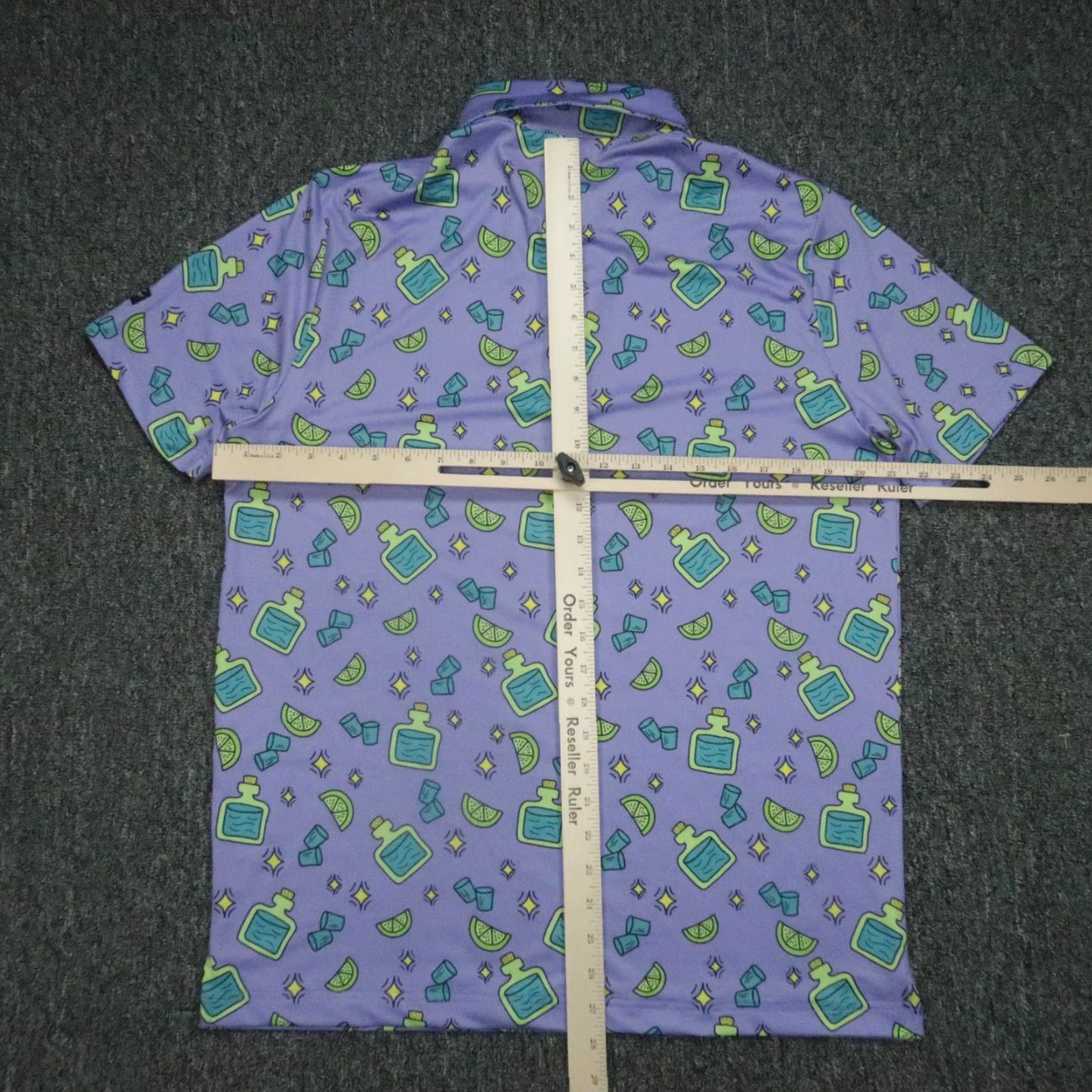 Vintage Sunday Swagger Shirt Mens Medium Polo NWT Purple Geometric Breathable Performance Golf Short Sleeve Button Closure 42in Chest Size US M / EU 48-50 / 2 - 4 Thumbnail