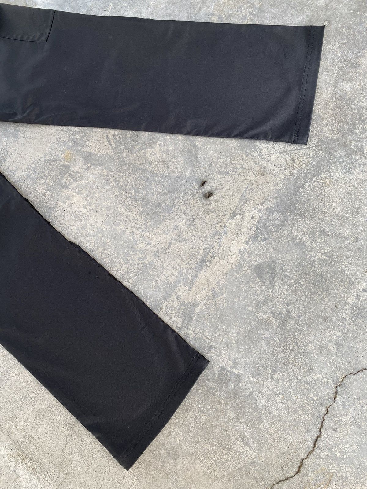 Oakley Vintage Oakley Small Logo Black Cargo Pants Size US 30 / EU 46 - 9 Thumbnail
