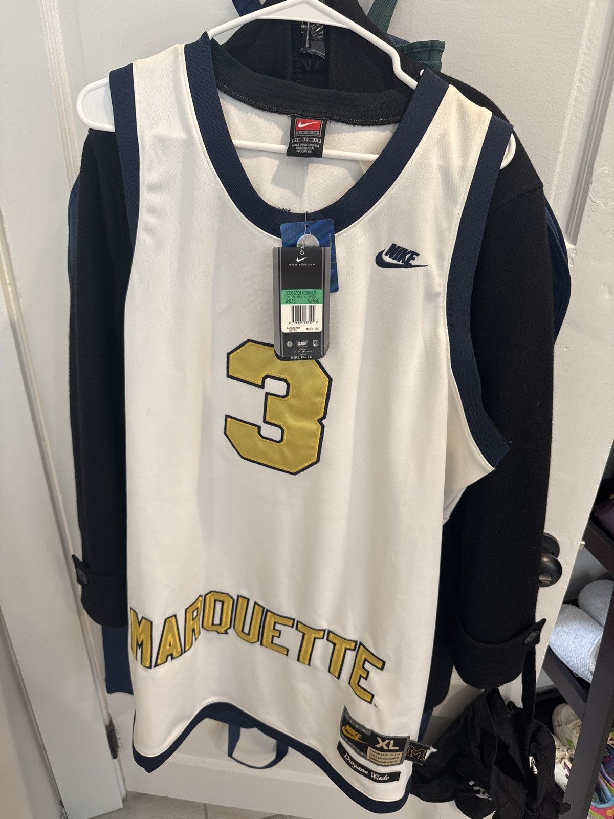 Nike Wade college jersey Size US XL / EU 56 / 4 - 11 Thumbnail