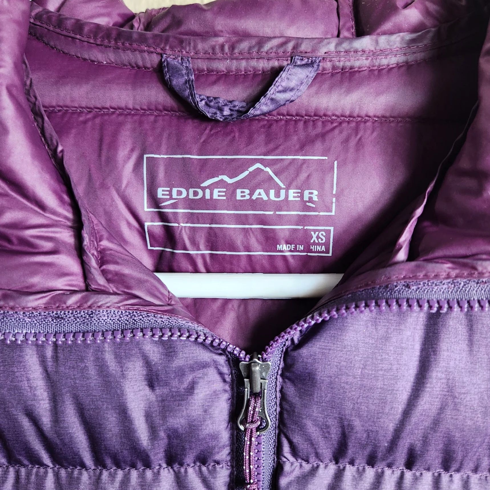 Eddie Bauer VINTAGE Eddie Bauer Womens Plum Purple Channeled Down Hooded Parka XS Coat Womens Parka Down Hooded Size XS / US 0-2 / IT 36-38 - 2 Thumbnail