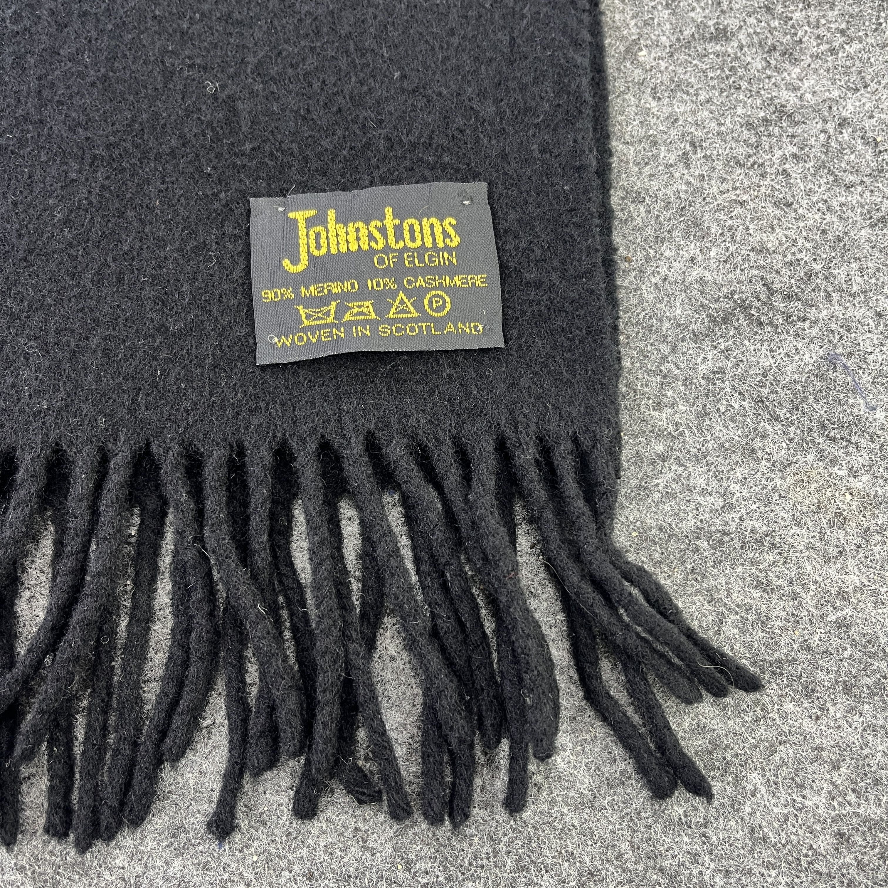 Johnstons Of Elgin Johnstons Of Elgin Scarf / Muffler / Neckwear T761 Size ONE SIZE - 5 Thumbnail