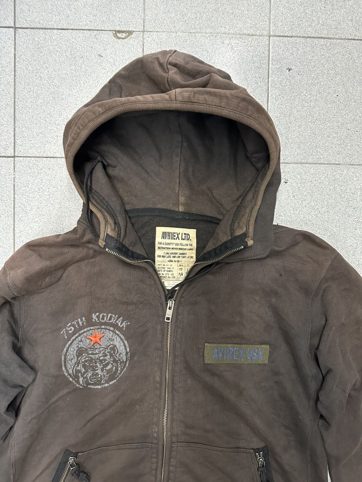 Avirex VTG Faded Avirex Balenciaga Toasted Style Hoodie Size US XL / EU 56 / 4 - 3 Thumbnail