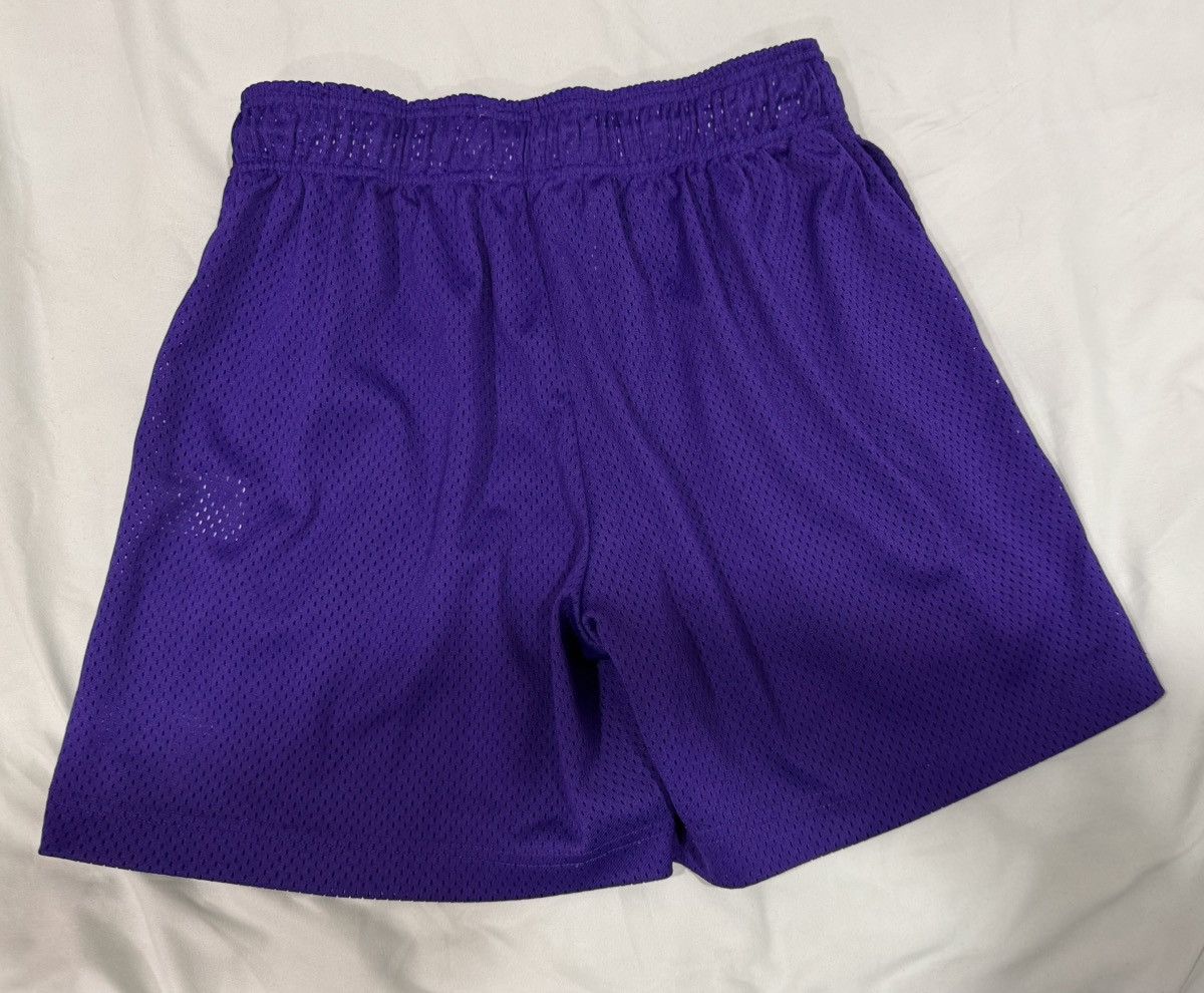 Eric Emanuel Eric Emanuel Purple Yellow shorts Size US 30 / EU 46 - 2 Thumbnail