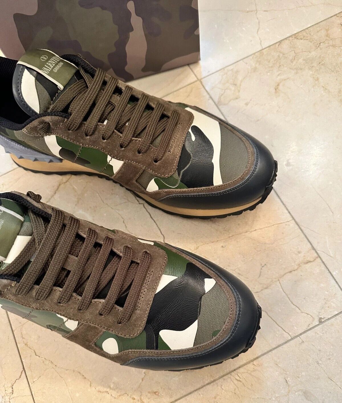 Valentino Valentino Garavani Men's Camouflage RockRunner $790 Size 45 Size US 12 / EU 45 - 4 Thumbnail