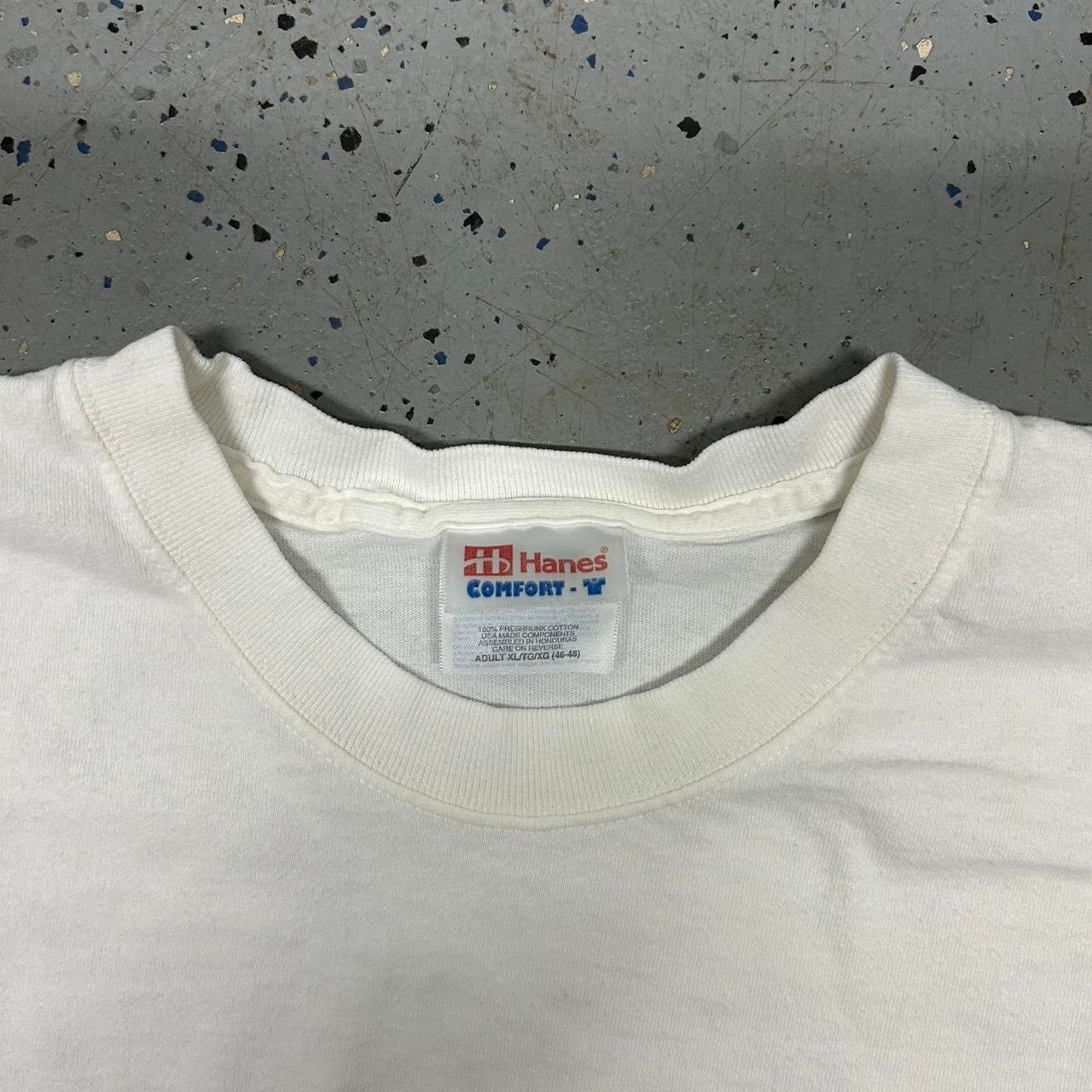 Hanes White vintage Leather Miracles tee Size US XL / EU 56 / 4 - 5 Thumbnail