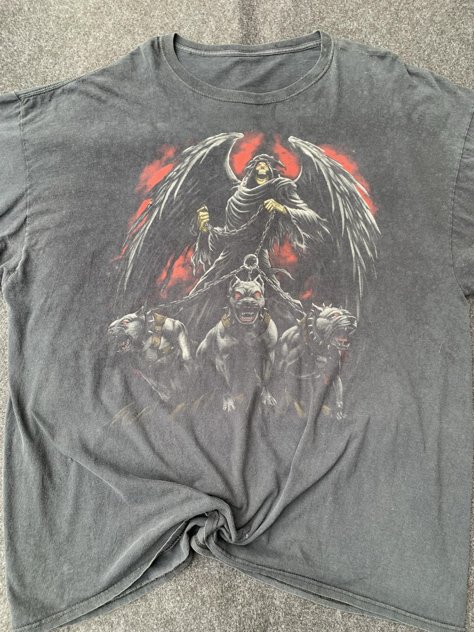 Affliction Grim rapper pitbull dogs faded black tshirt. Size US XXL / EU 58 / 5 - 2 Thumbnail