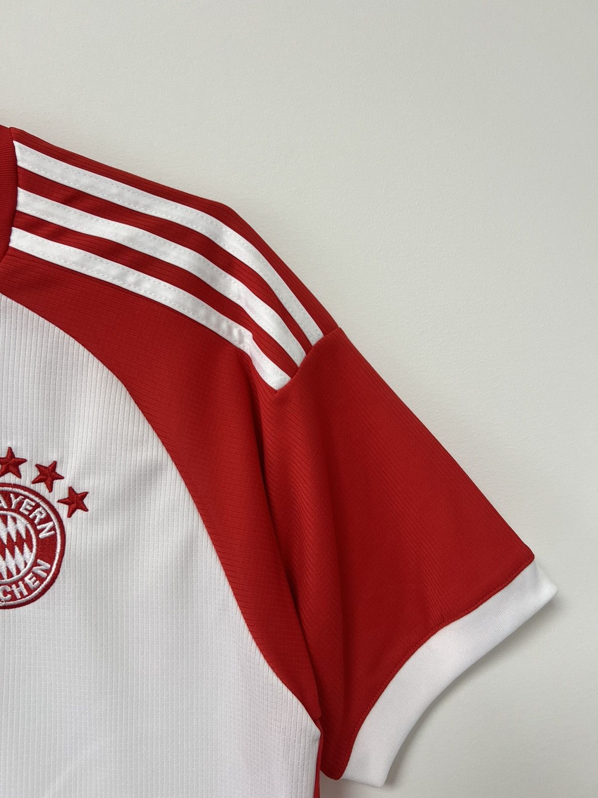 Vintage Bayern Munich Kane #9 Jersey Adidas Trikot Shirt Rare sz XL Size US XL / EU 56 / 4 - 18 Thumbnail