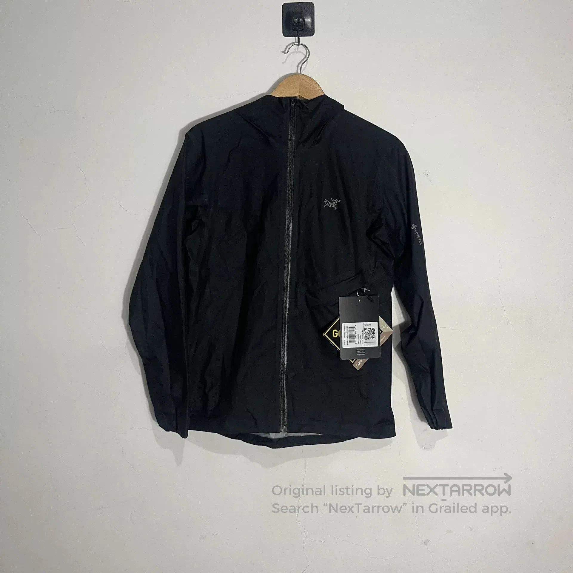 Arc'teryx Arcteryx Women's Hooded Jacket Size S. Size S / US 4 / IT 40 - 1 Thumbnail