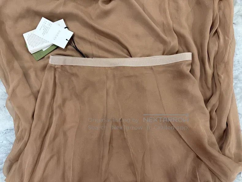 Gucci Gucci Silk pleated skirt Size 27" / US 4 / IT 40 - 3 Thumbnail