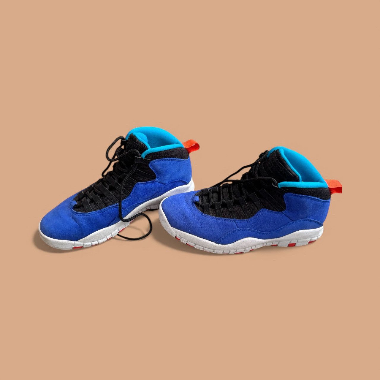 Jordan Brand Air Jordan 10 “Orlando” 2018 Retro – Men’s US 9.5 Size US 9.5 / EU 42-43 - 2 Thumbnail