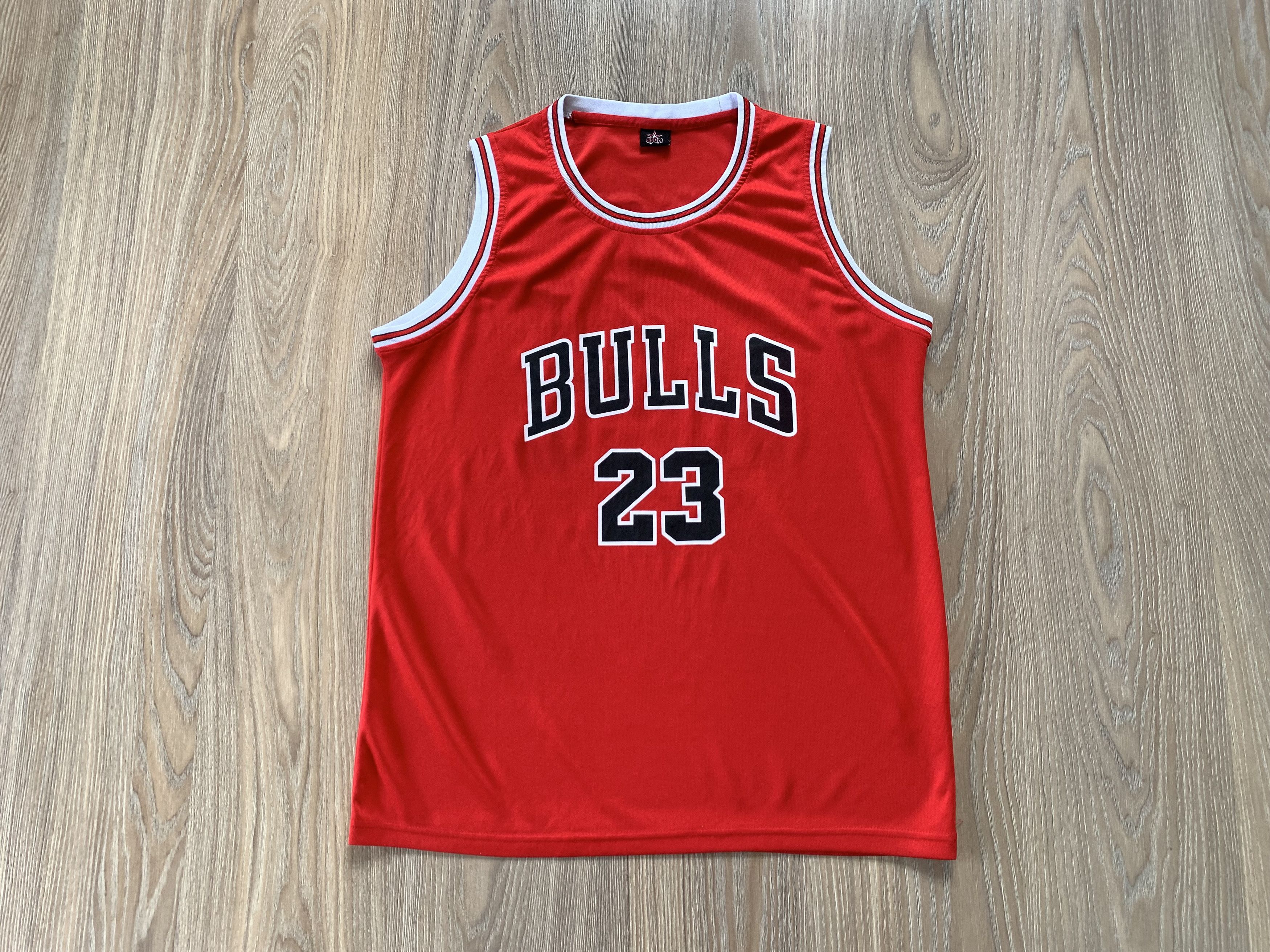 NBA × Vintage Chicago Bulls NBA Jordan 23 Sleeveless T Size US M / EU 48-50 / 2 - 2 Thumbnail