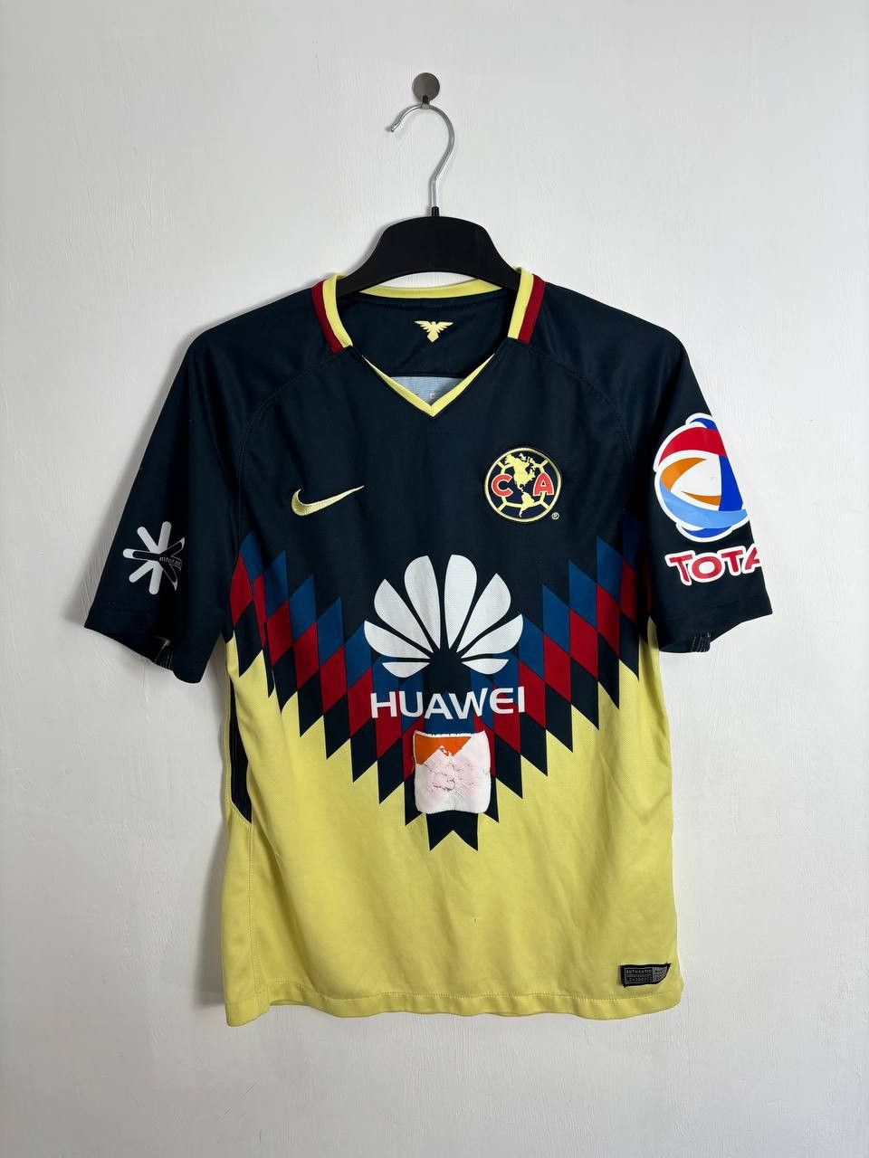 Nike Nike Club America Aguilas Home 2017-18 jersey tee t-shirt Size US M / EU 48-50 / 2 - 1 Thumbnail