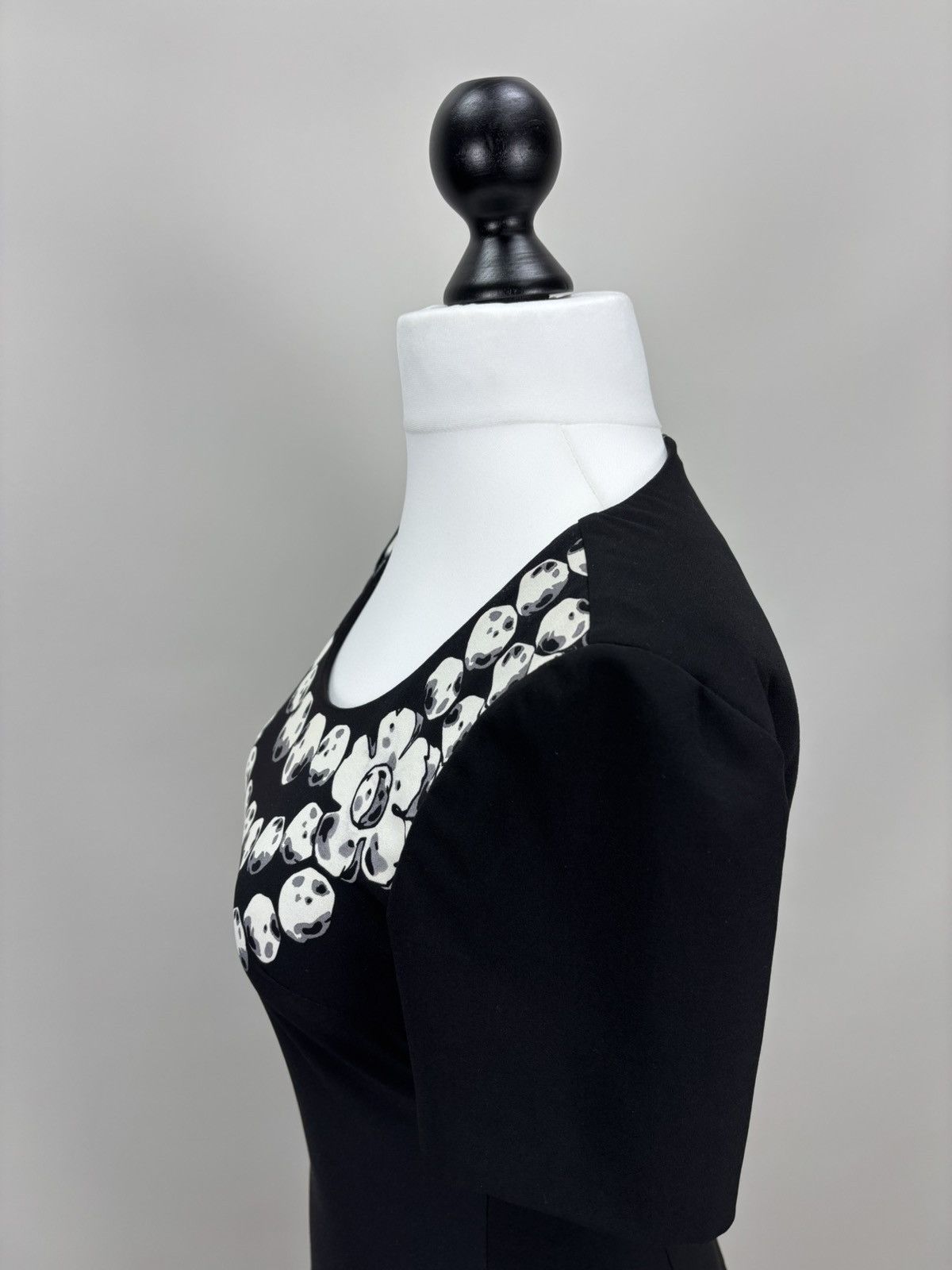 Moschino Womens dresses Moschino Cheapandchic Size 40 Color Black Size S / US 4 / IT 40 - 9 Thumbnail