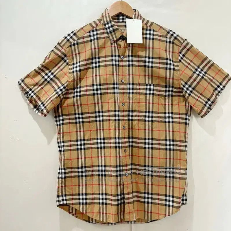 Burberry Burberry Summer Check Short Sleeve Shirt. Size L / US 10 / IT 46 - 1 Thumbnail