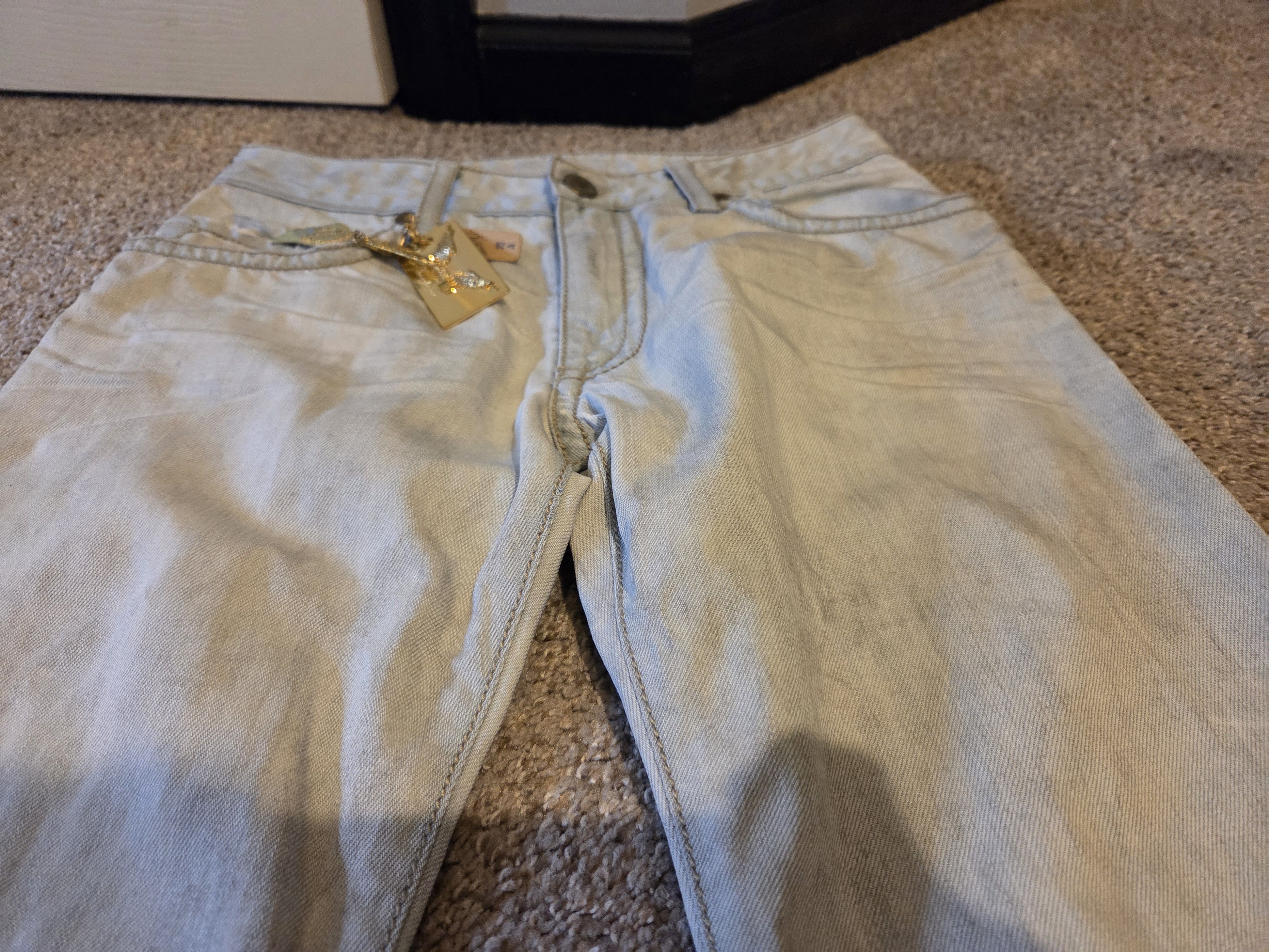 Robins Jeans Long flaps w/ Onyx ans silver studs future wash blue Size US 28 / EU 44 - 2 Thumbnail