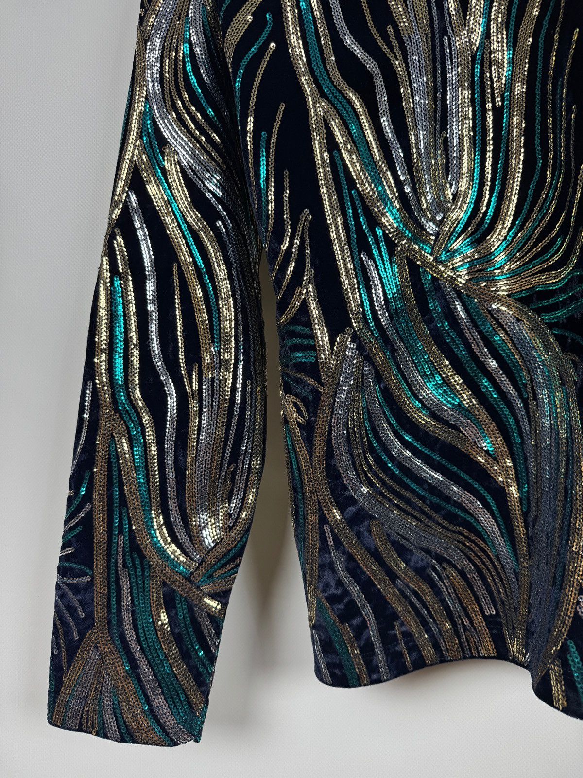 Dries Van Noten Dries Van Noten Sequin Velvet High Neck Top Size M / US 6-8 / IT 42-44 - 19 Thumbnail