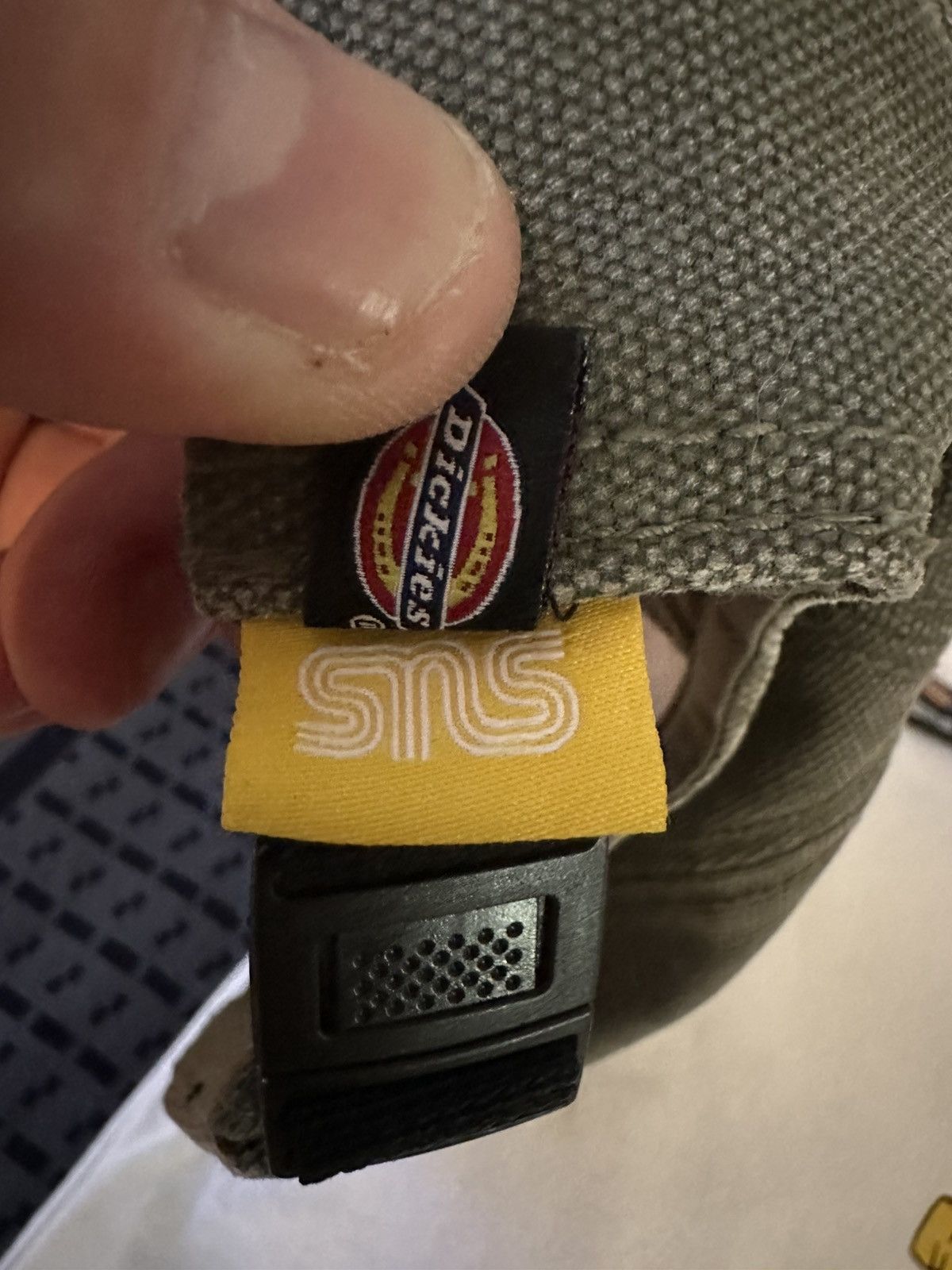Dickies × Sneakersnstuff Dixies x SNS T-Shirt & Hat ‘Mind My Own’ Size ONE SIZE - 6 Thumbnail