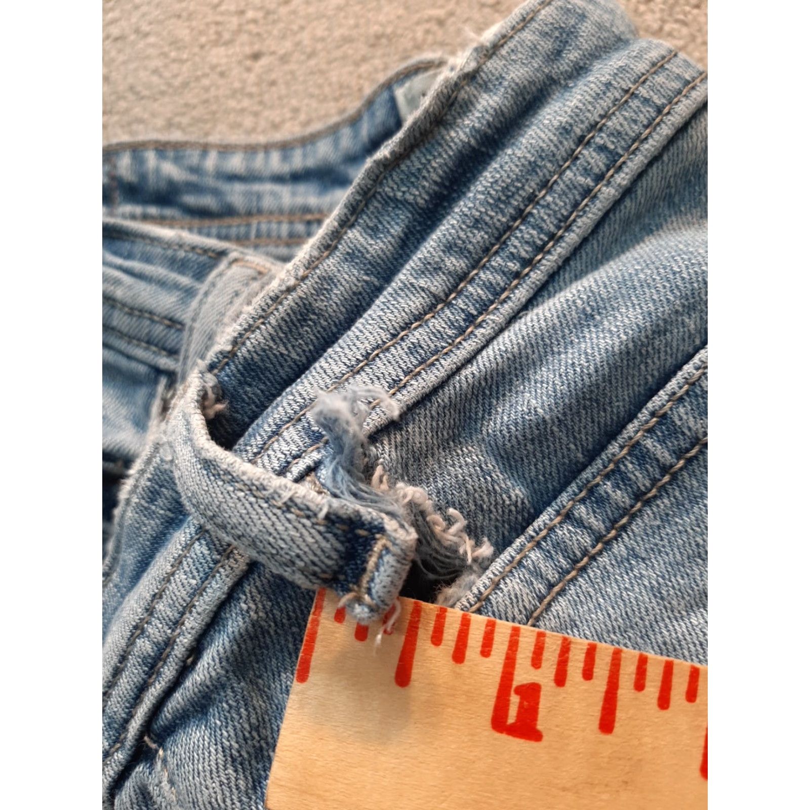 Lee Lee Jeans Womens Jeans 30x21 Blue Denim Straight Lower on the waist Womens 30x21 Blue Straight Jeans Size 30" / US 8 / IT 44 - 5 Thumbnail