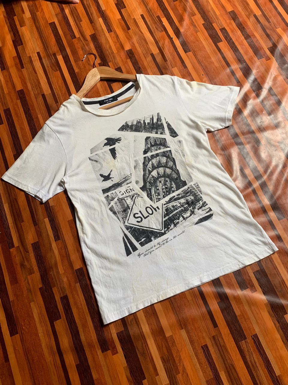 Japanese Brand Vintage Plus One Paisley Art Tee Design Size US M / EU 48-50 / 2 - 1 Thumbnail