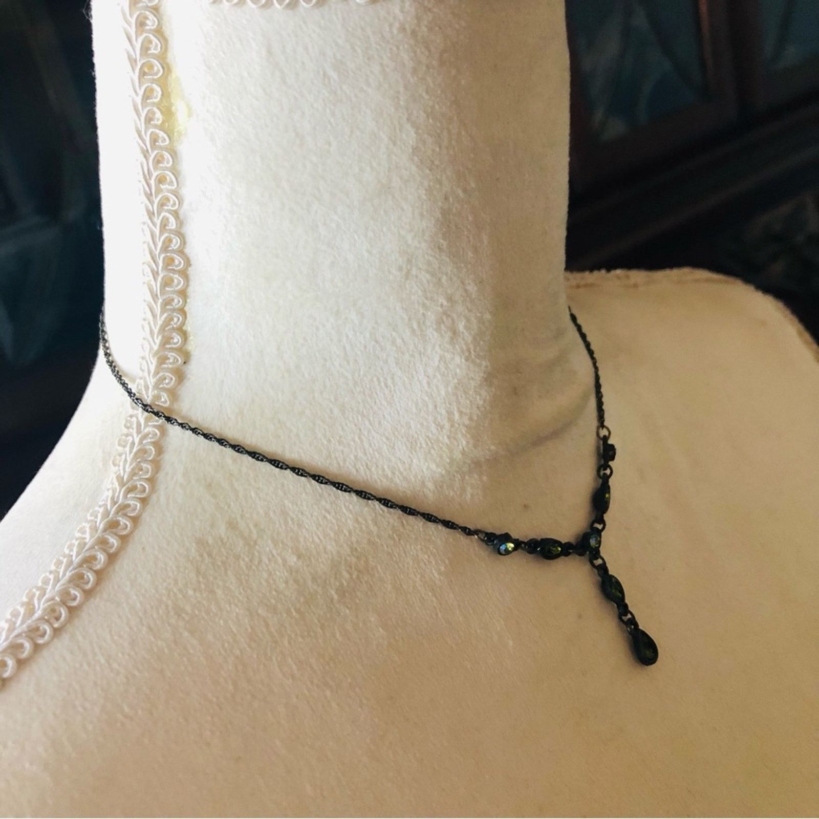 Vintage Vintage 1928 green tone aurora borealis crystal necklace Size ONE SIZE - 3 Thumbnail