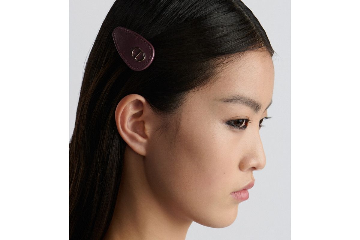 Dior o1w1db10326 Size:OS/Dior Idol Barrette in Black Size ONE SIZE - 4 Thumbnail