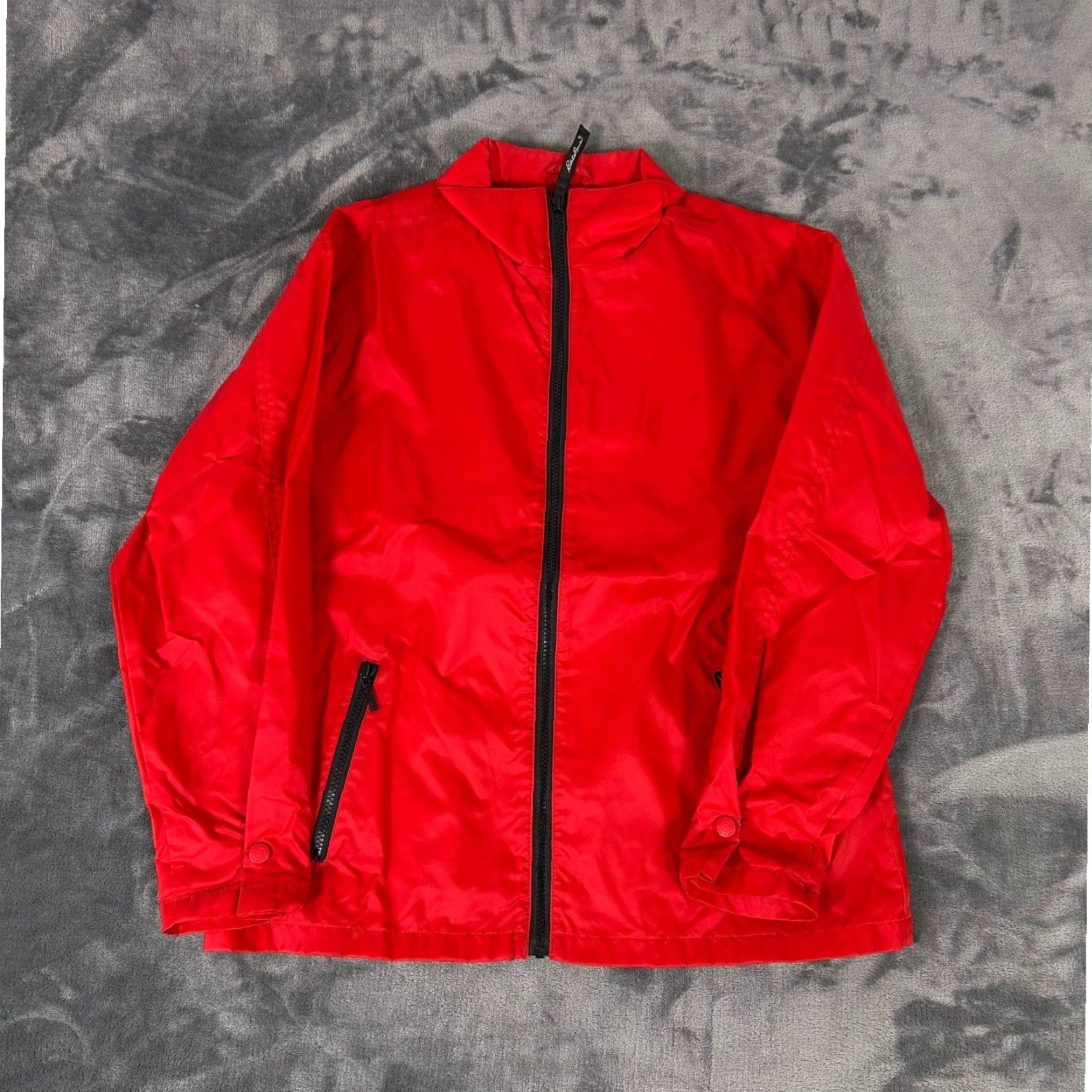 Eddie Bauer VINTAGE Eddie Bauer Red Lightweight Full Zip Nylon Windbreaker Jacket Women S Size S / US 4 / IT 40 - 2 Thumbnail