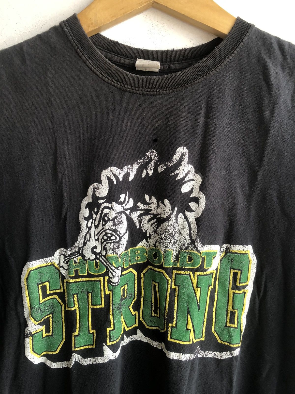 Band Tees × Gildan × Japanese Brand Humboldt Strong Graphic Tshirt Tee Size US M / EU 48-50 / 2 - 4 Thumbnail