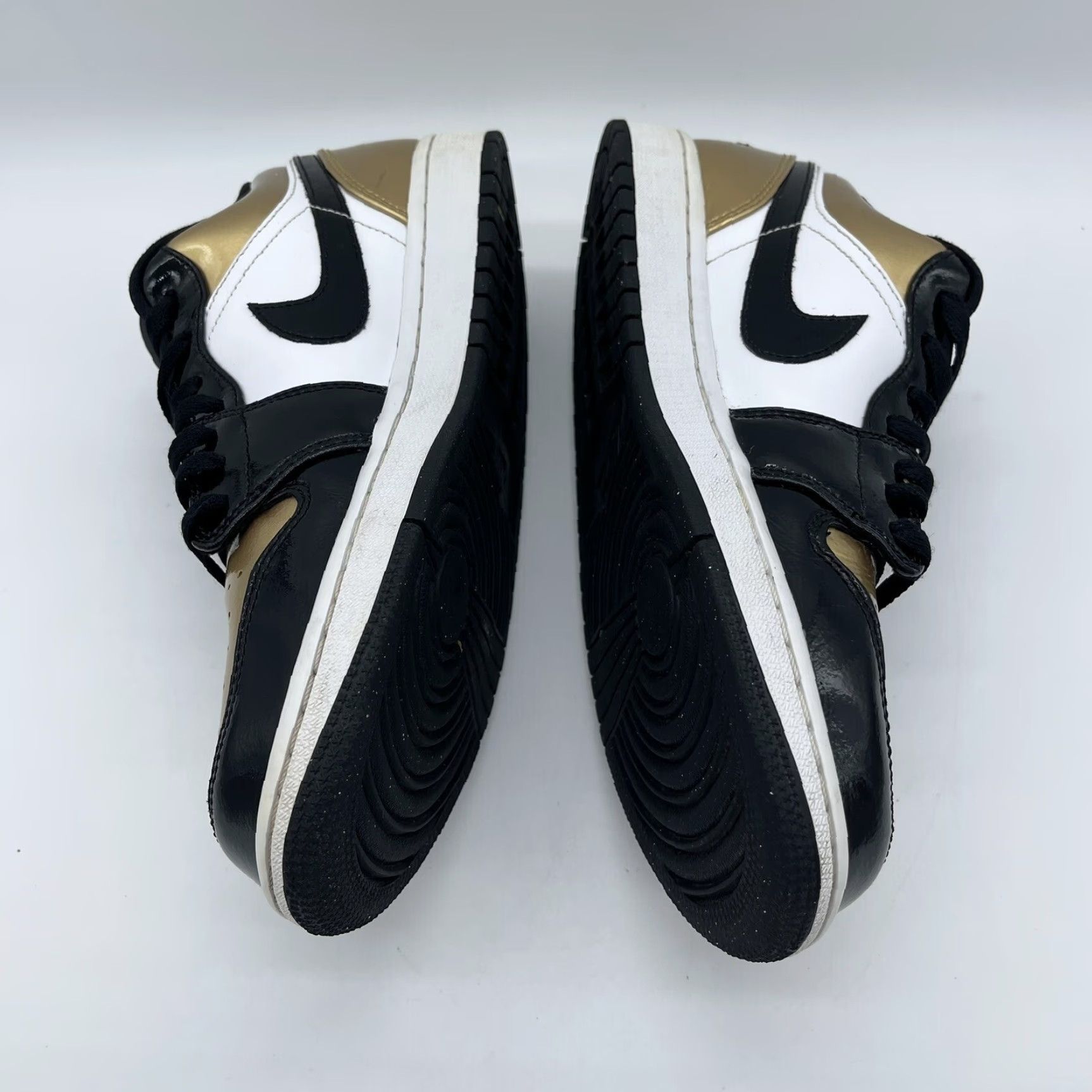 Jordan Brand Nike Air Jordan 1 Low Gold Toe Sneakers CQ9447-700 Men 10 Shoes Patent Leather Black White Gold Swoosh Wing Mens Shoes Size US 9 / EU 42 - 5 Thumbnail
