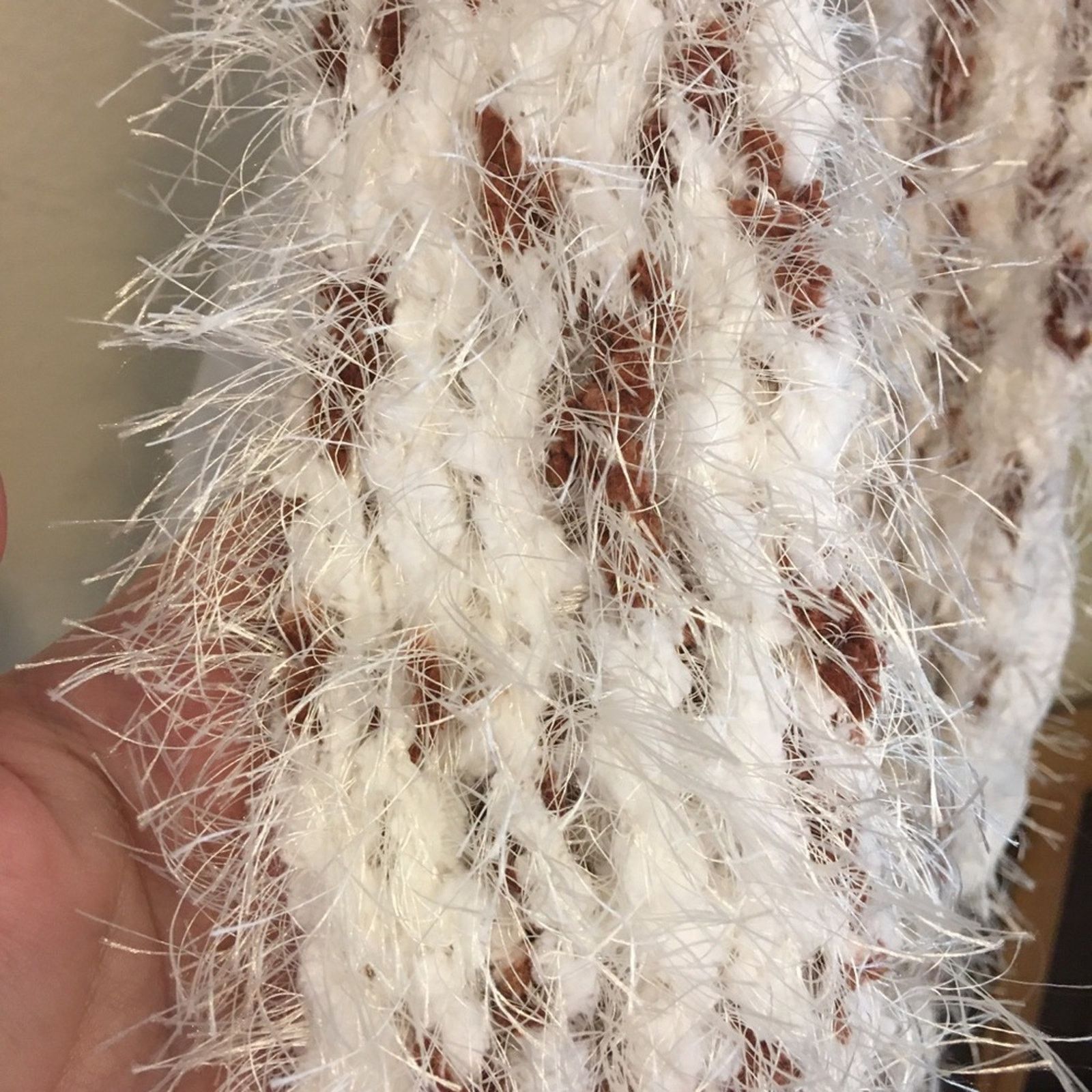 Other Brown and white fluffy eyelash scarf wrap sash Size ONE SIZE - 6 Thumbnail