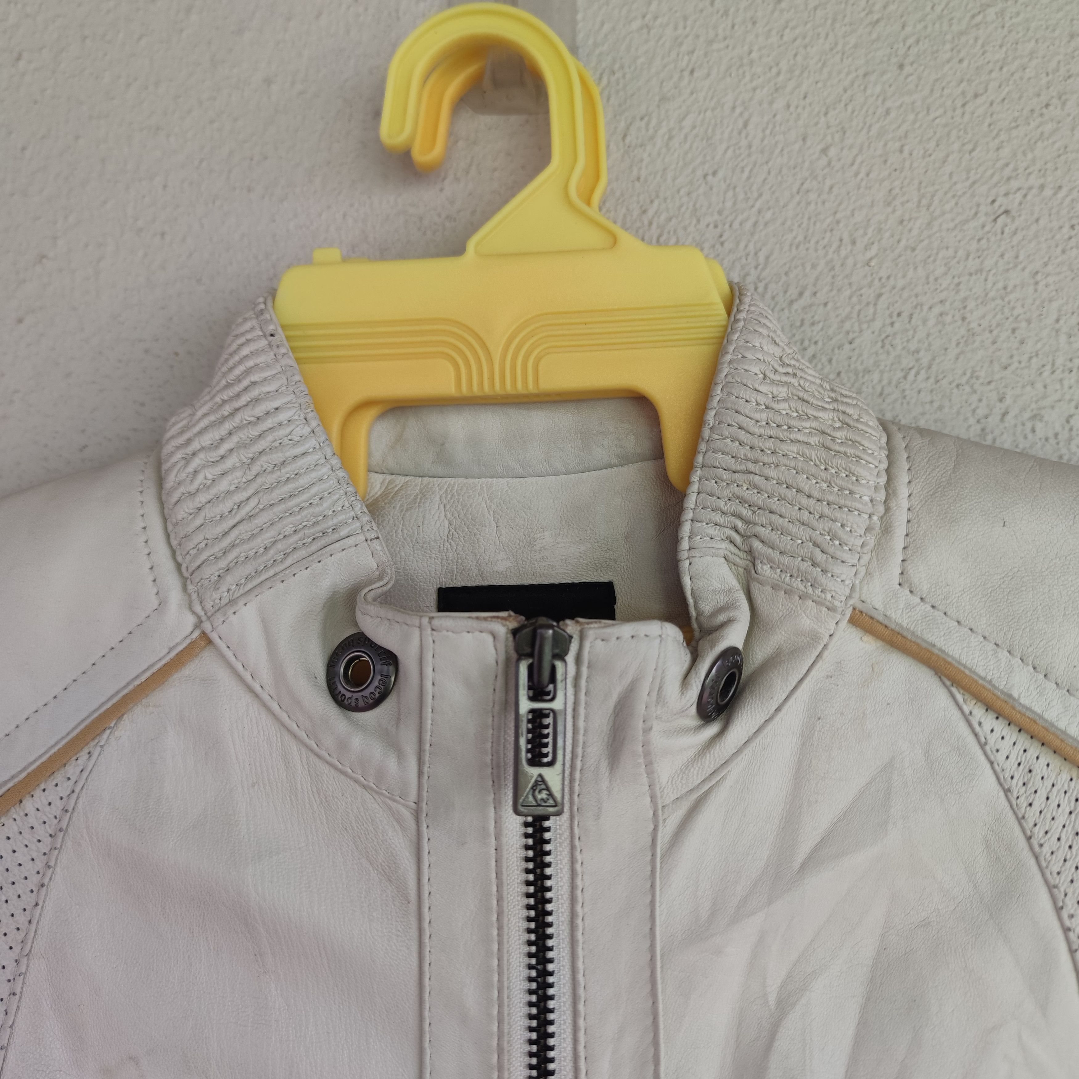 Le Coq Sportif SUPER RARE LE COQ SPORTIF x PEUGEOT 207 RC SHEEP SKIN JACKET Size US M / EU 48-50 / 2 - 9 Thumbnail