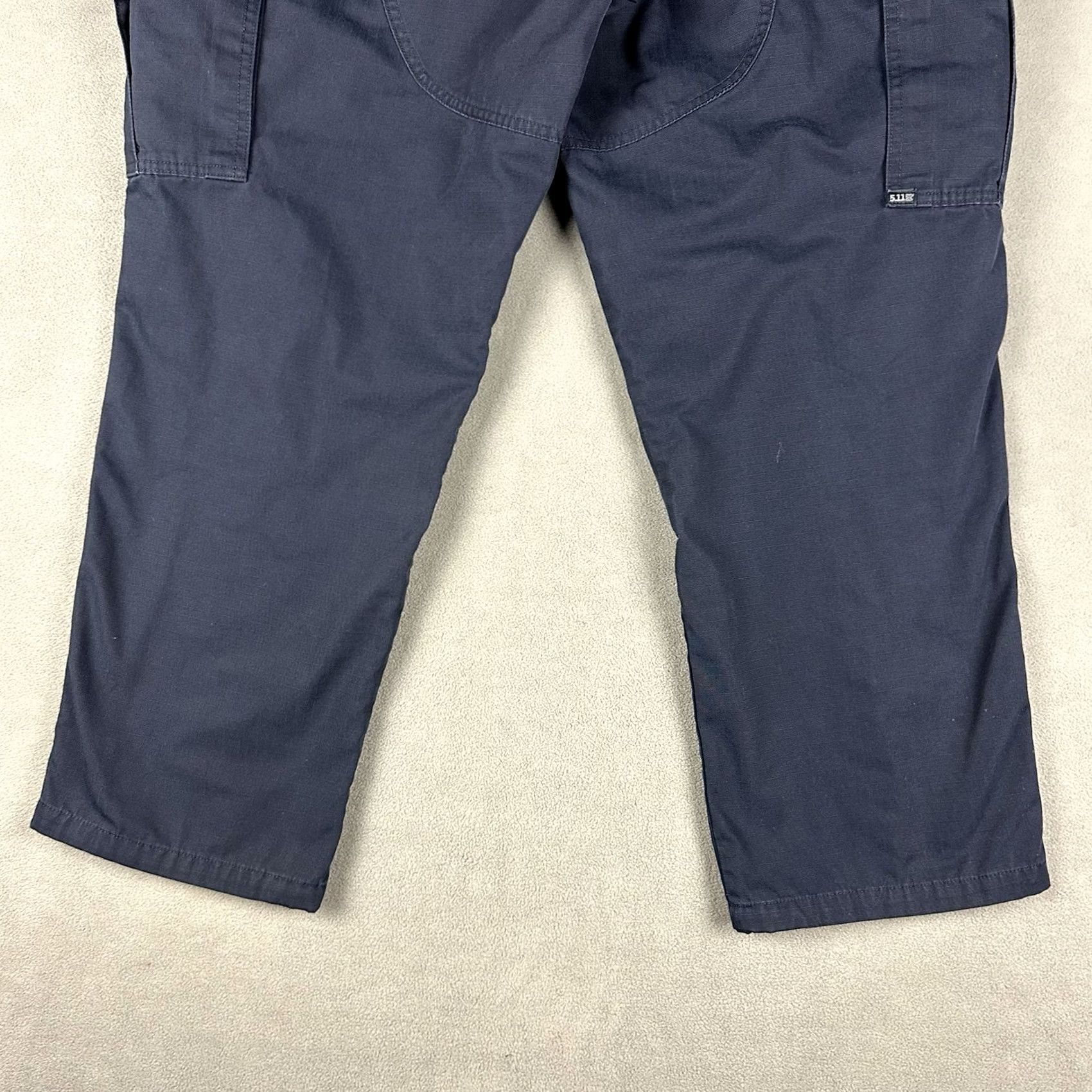 Vintage 5.11 Tactical Pants Mens Large Short Blue Ripstop High-Performance Casual Workwear Cargo Pockets USA Size US 33 - 6 Thumbnail