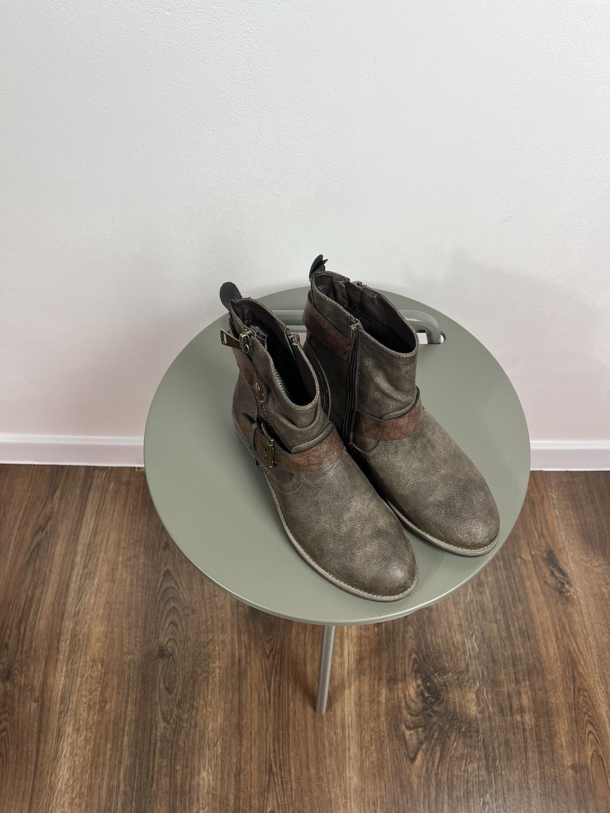 Other Avant Garde Brown Faux Leather Boots Buckle EU 37 Size US 7 / IT 37 - 11 Thumbnail