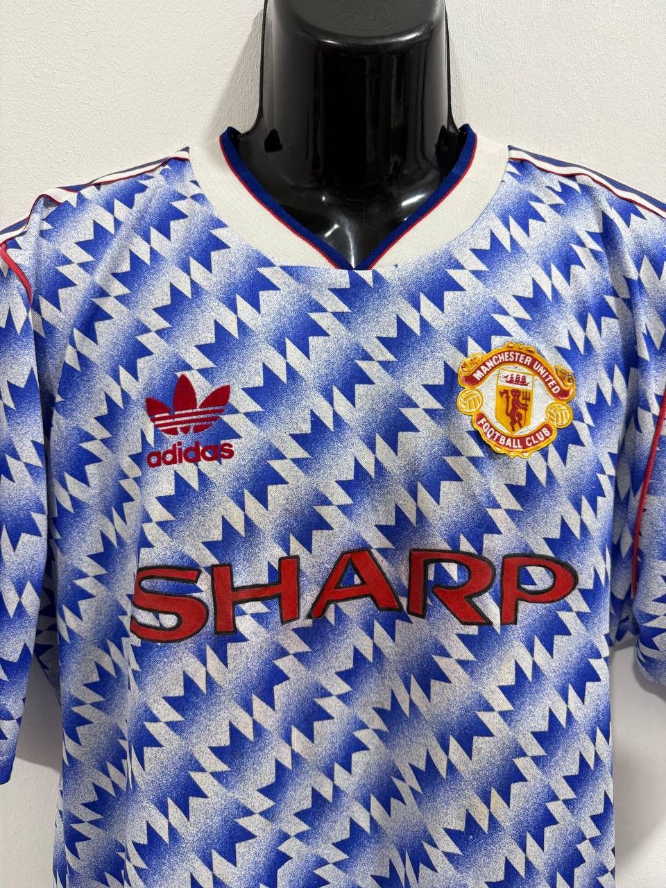 Adidas Vintage Adidas Manchester United Jersey 1990–92 – Size L Size US L / EU 52-54 / 3 - 9 Thumbnail