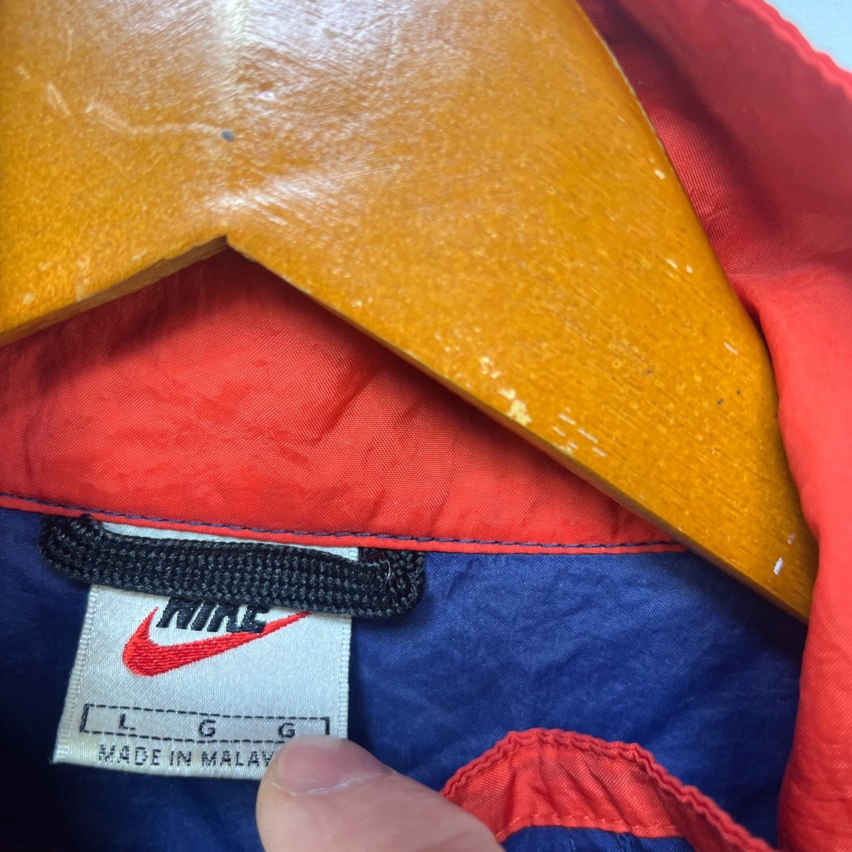 Nike VINTAGE Nike Track Windbreaker Jacket L Blue Mens 90s Size US L / EU 52-54 / 3 - 5 Thumbnail