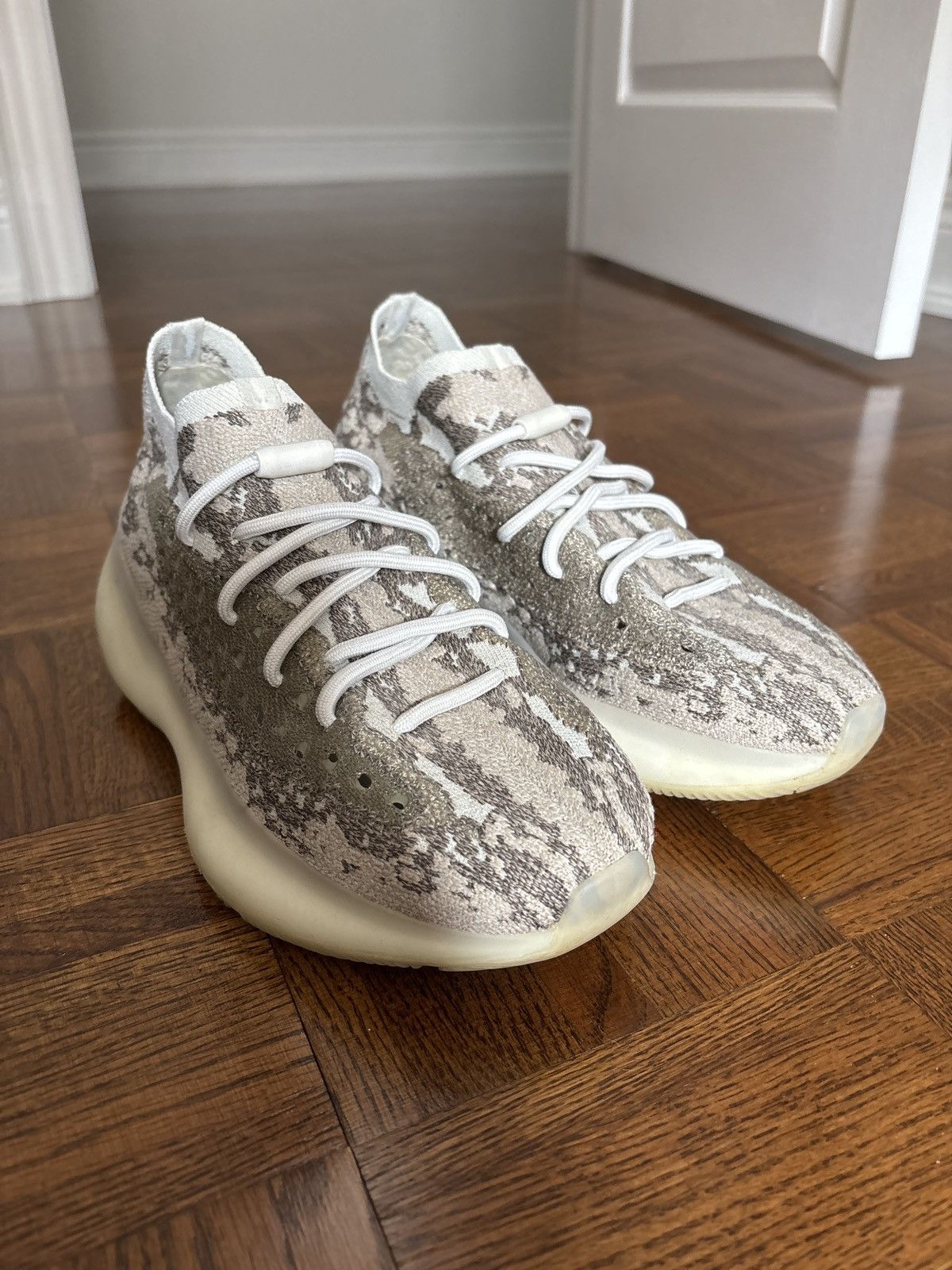Adidas × Yeezy Yeezy 380 Pyrite Size US 8.5 / EU 41-42 - 5 Thumbnail