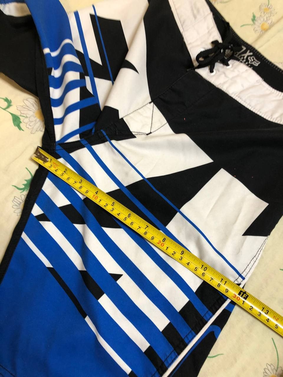 Fox Racing Fox Board Shorts Mens 31 Black Swim Trunks Pocket Surf Beach Size US 28 / EU 44 - 5 Thumbnail